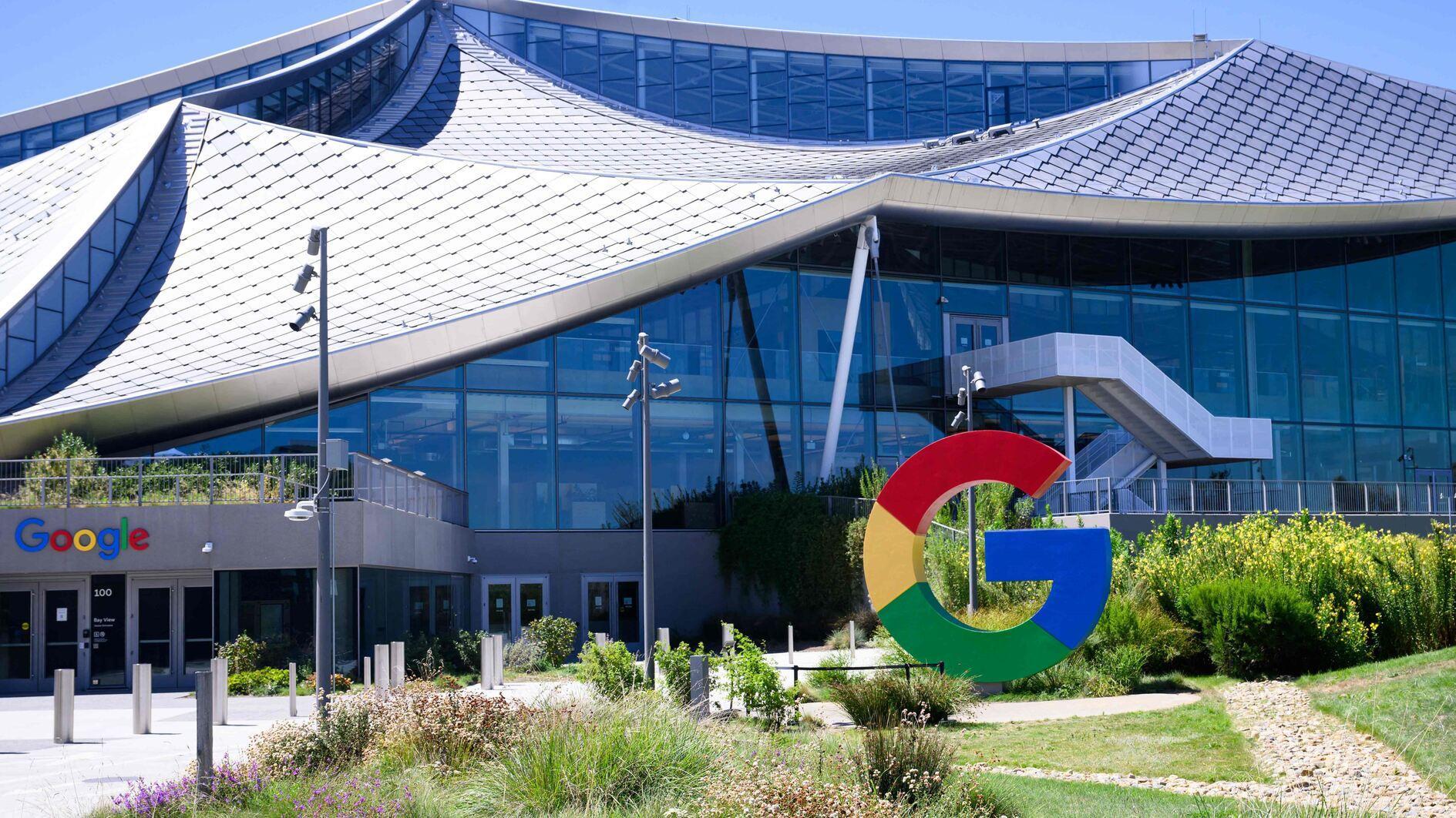 US regulators seek to break up Google, forcing Chrome sale