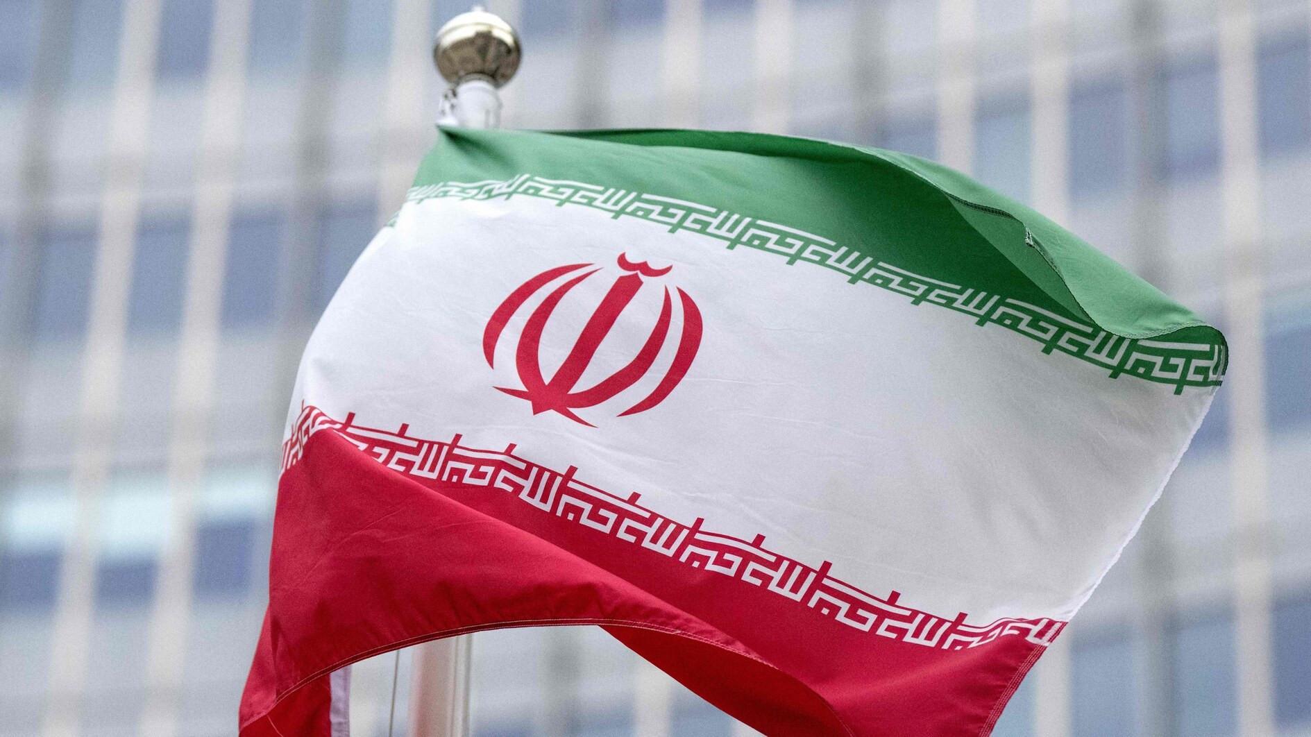 UN nuclear watchdog board passes resolution chiding Iran