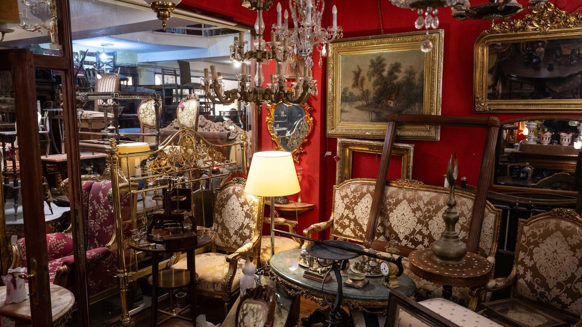 Artisans bring timeless antique works back to life