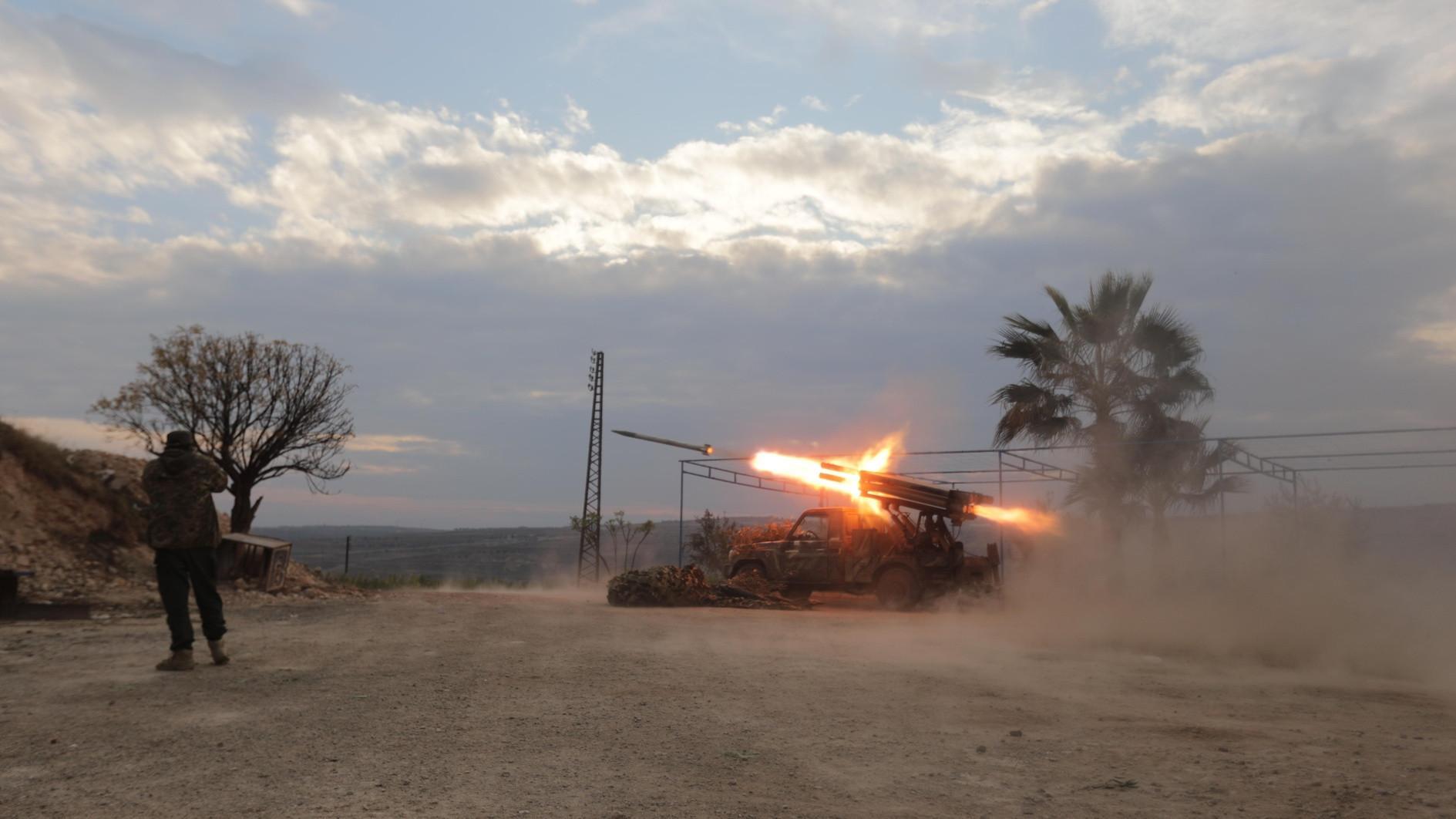 Hama teeters on edge as anti-regime forces enter key Syrian city