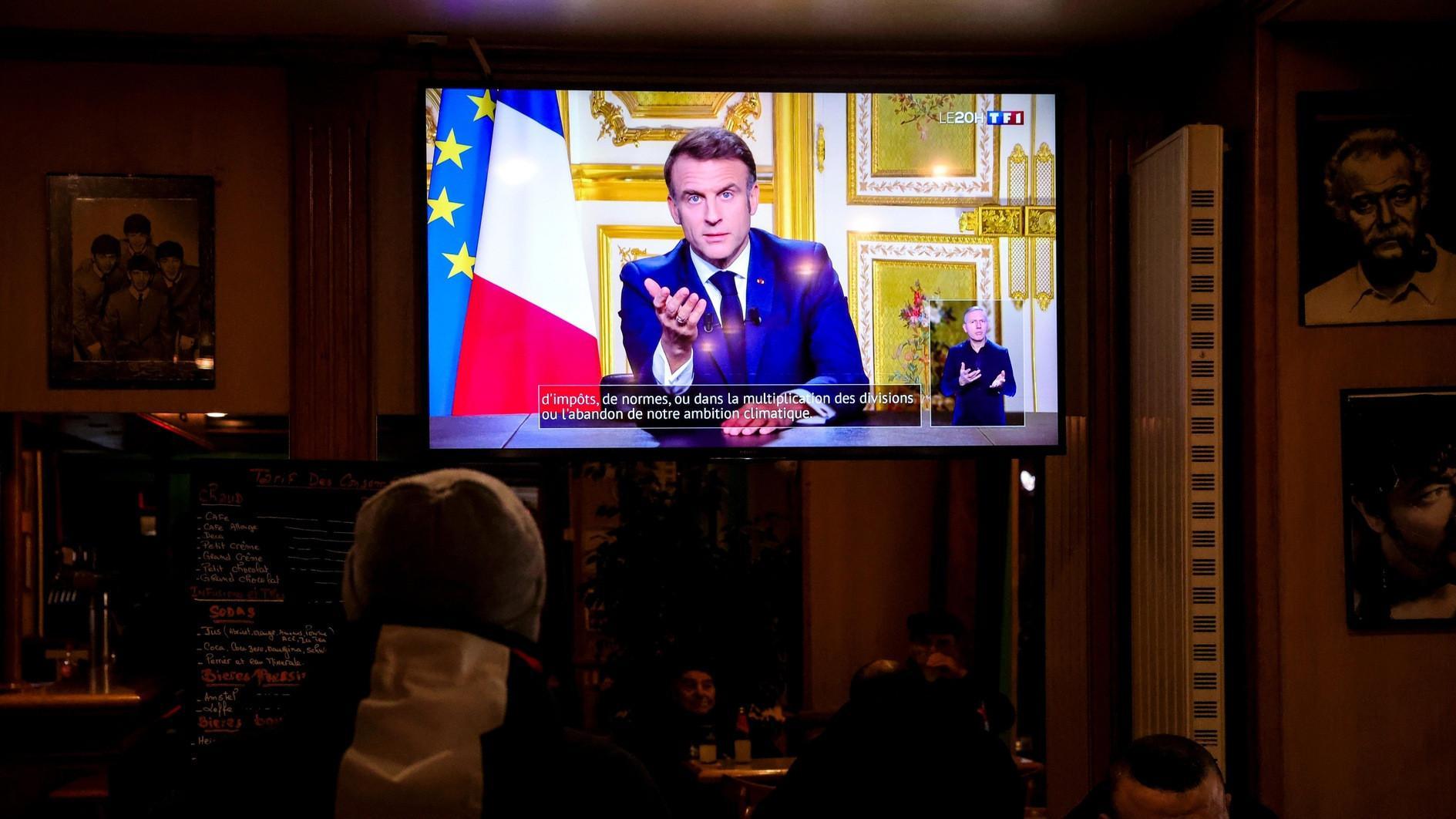 Defiant Macron seeks new French PM, exit from crisis