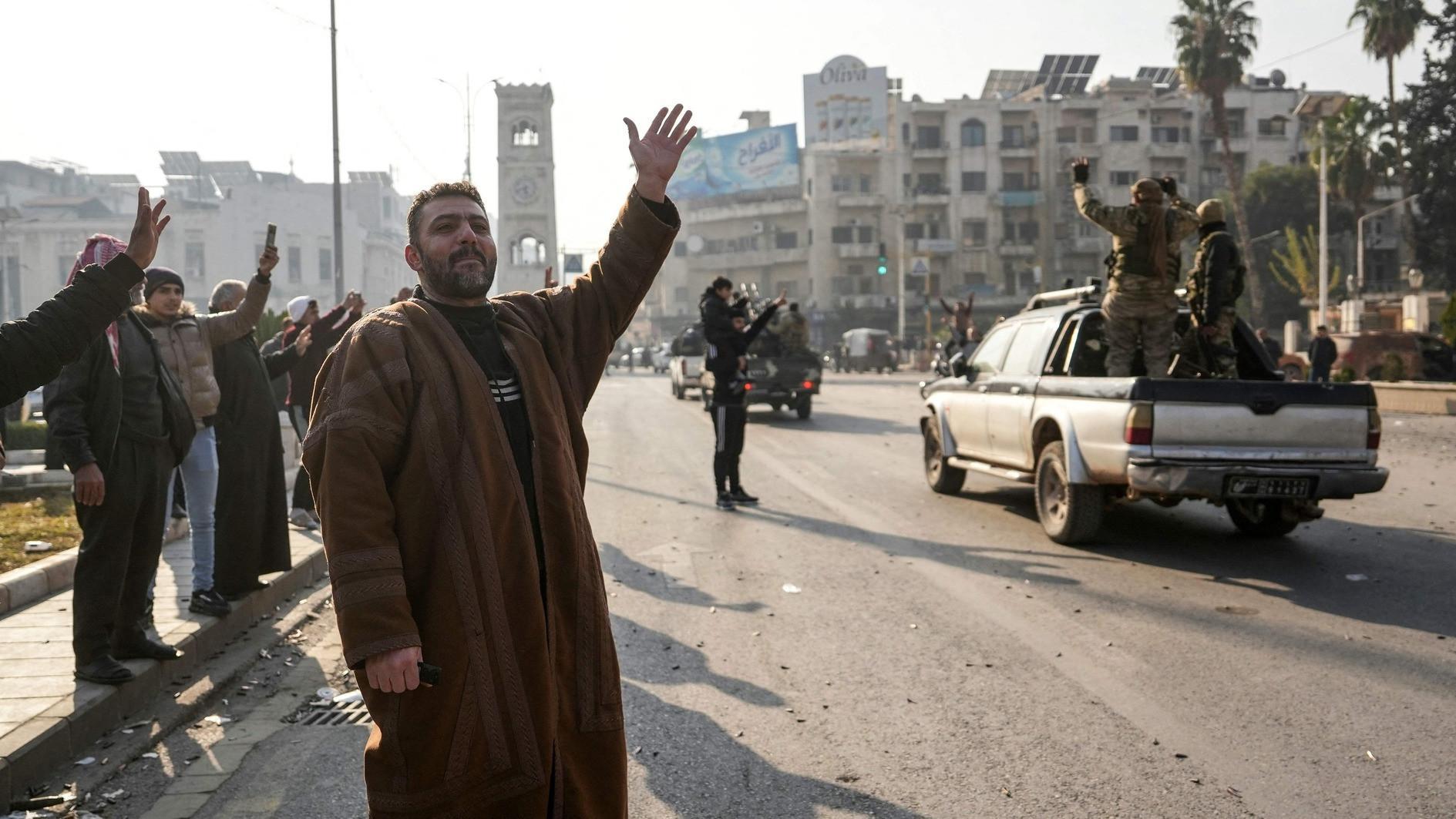 Syrian opposition leader says goal is to overthrow Assad regime