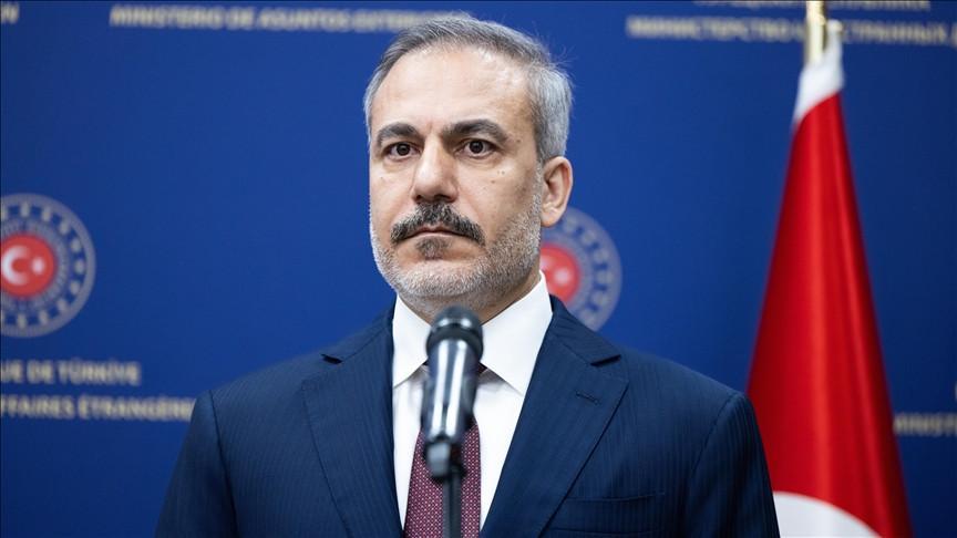 FM calls on Mideast countries to respect each other