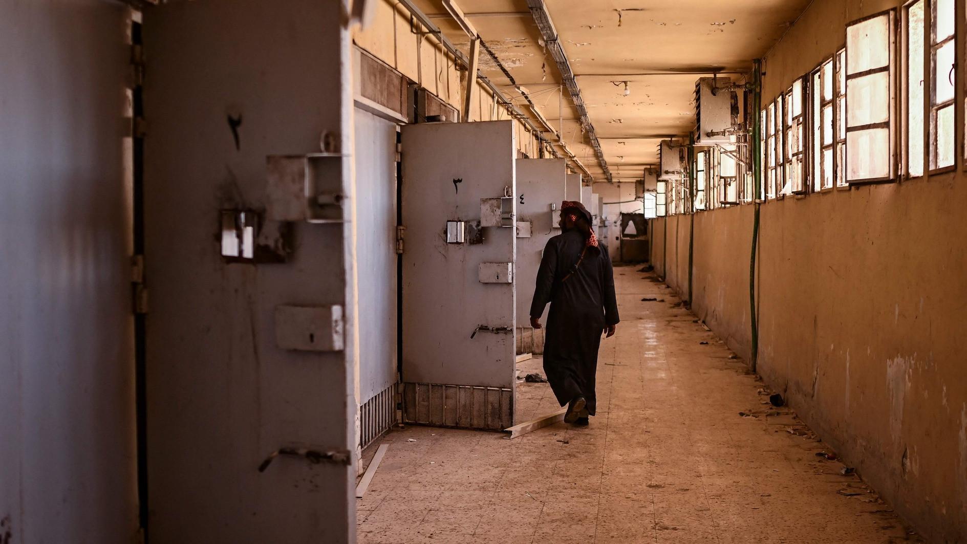 Turkish rescue agency joins effort to search infamous Syria jail