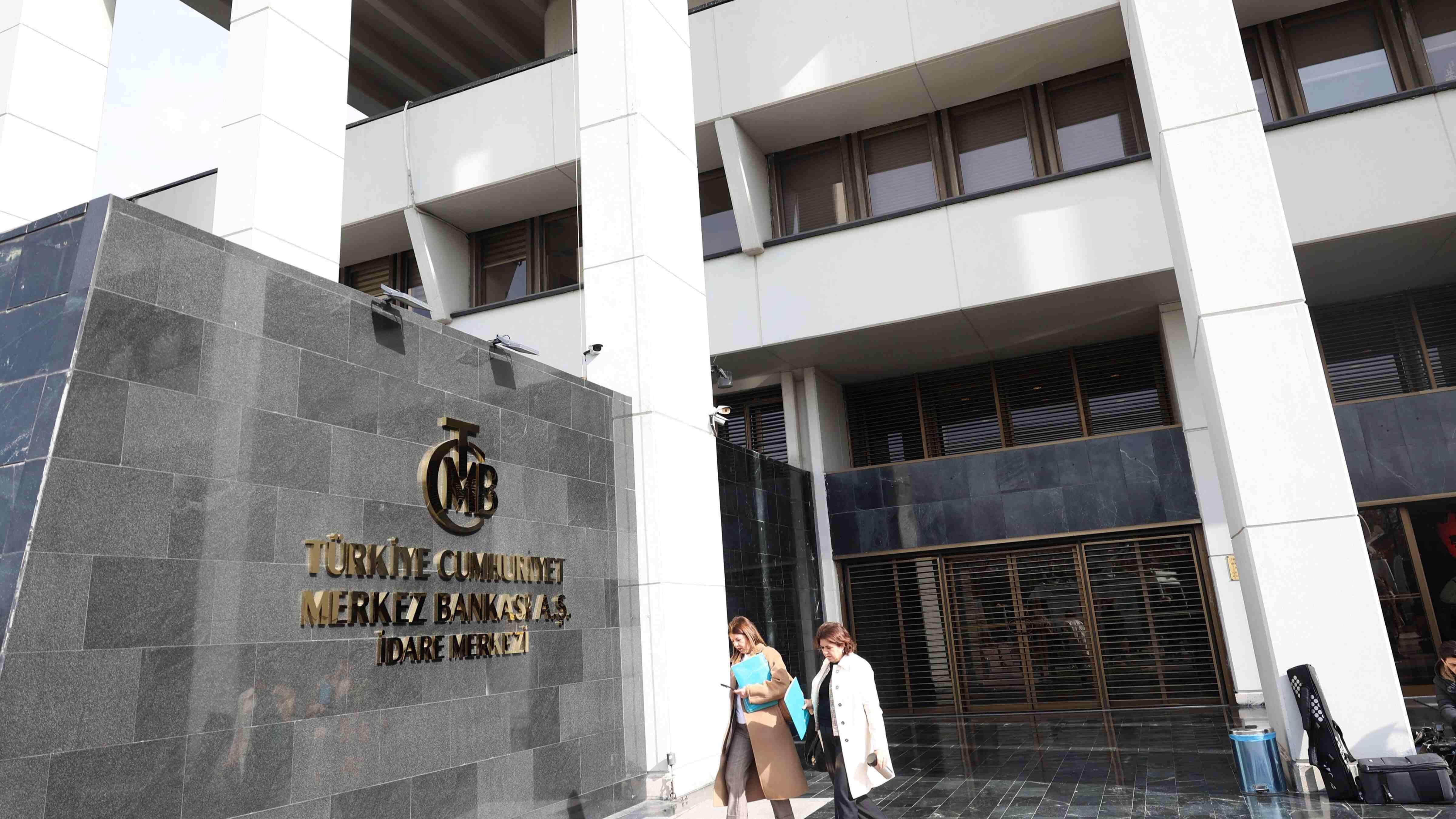 Goldman Sachs expects Central Bank to keep rates on hold