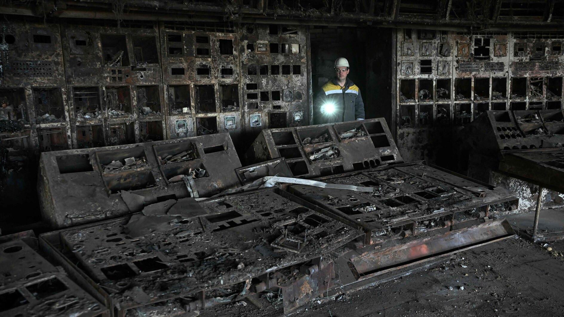 Zelensky condemns Russian inhumane Christmas attack on energy