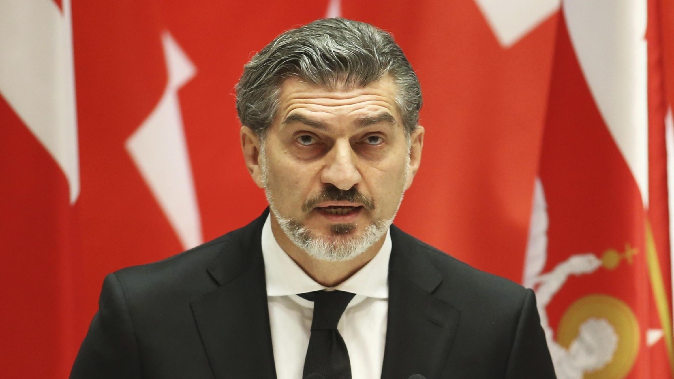 Georgias new president sworn in amid political showdown
