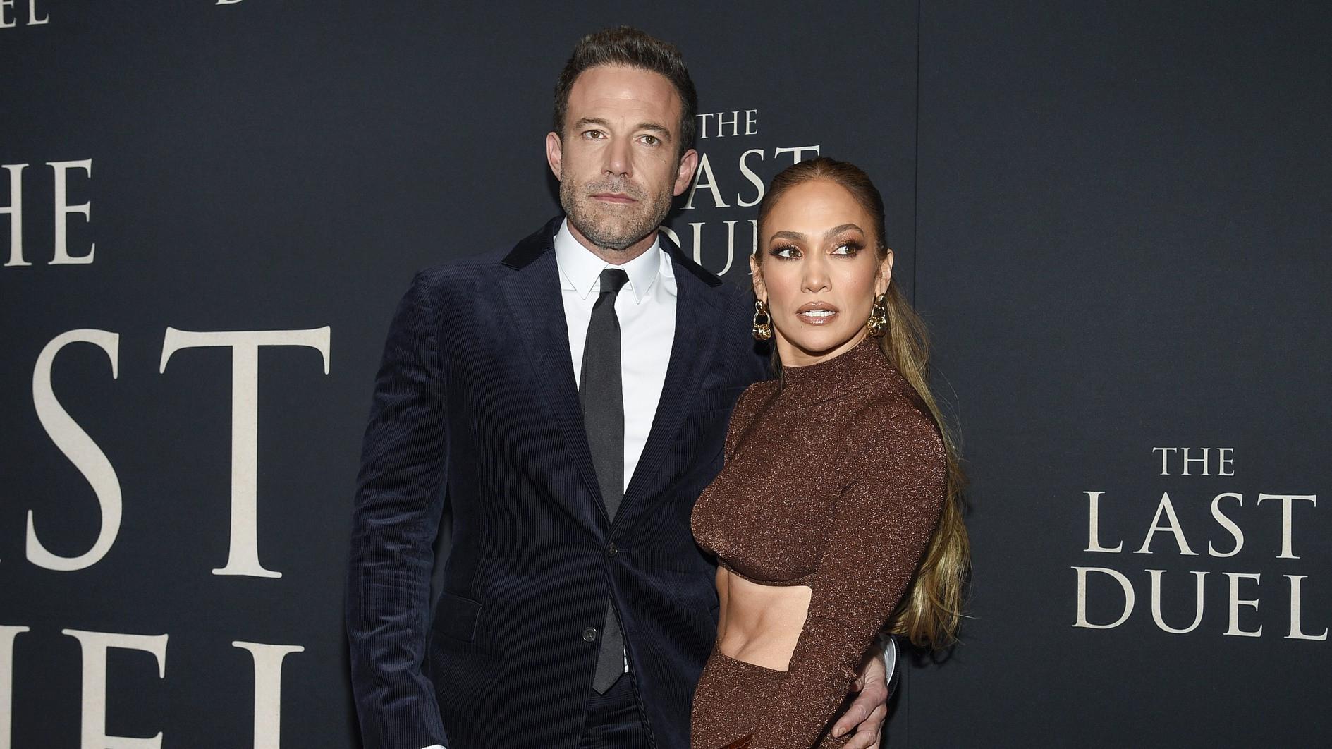 Lopez and Affleck seek judges approval of divorce settlement