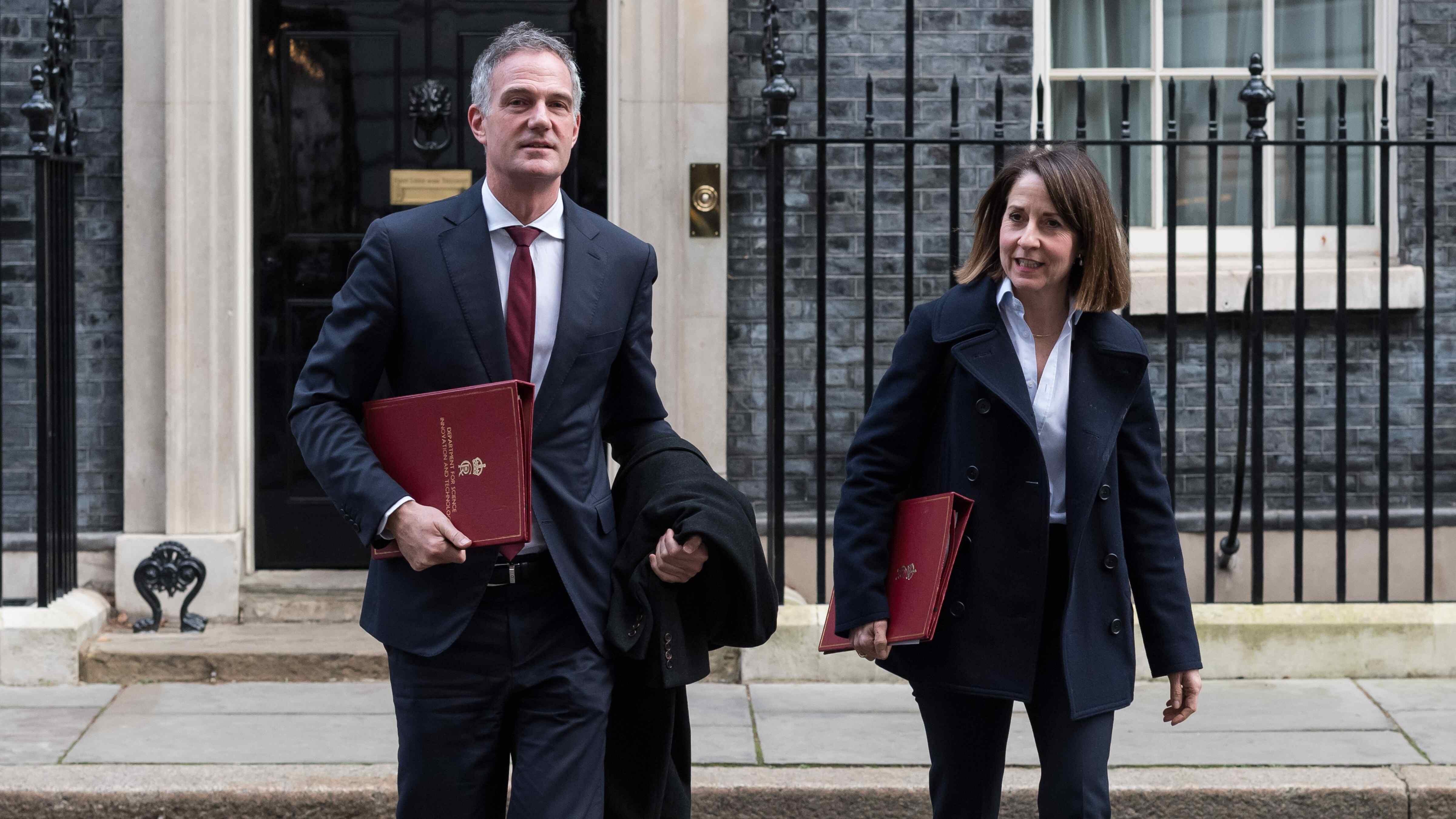 UK aims to quicken civil service with AI Humphrey