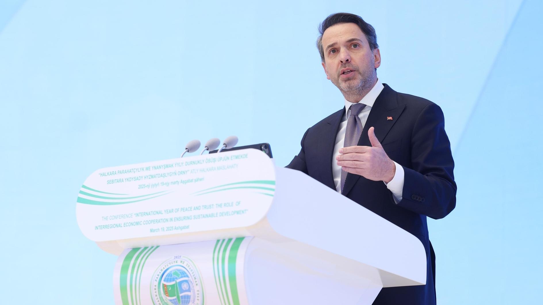 Türkiye seeks new energy partnerships with Turkmenistan