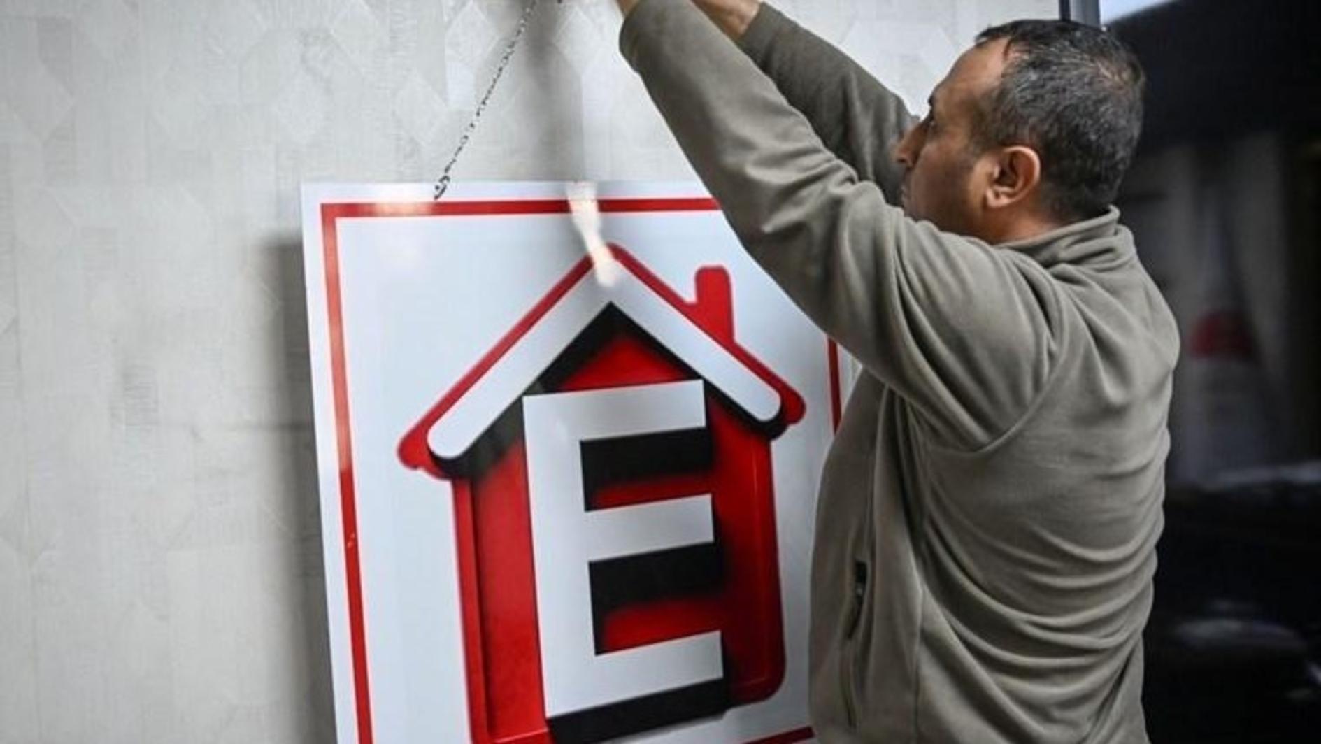Authorized real estate offices to receive E signs