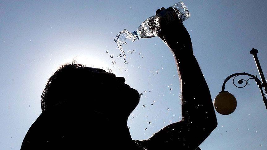 Worlds exceptional heat streak lengthens into March