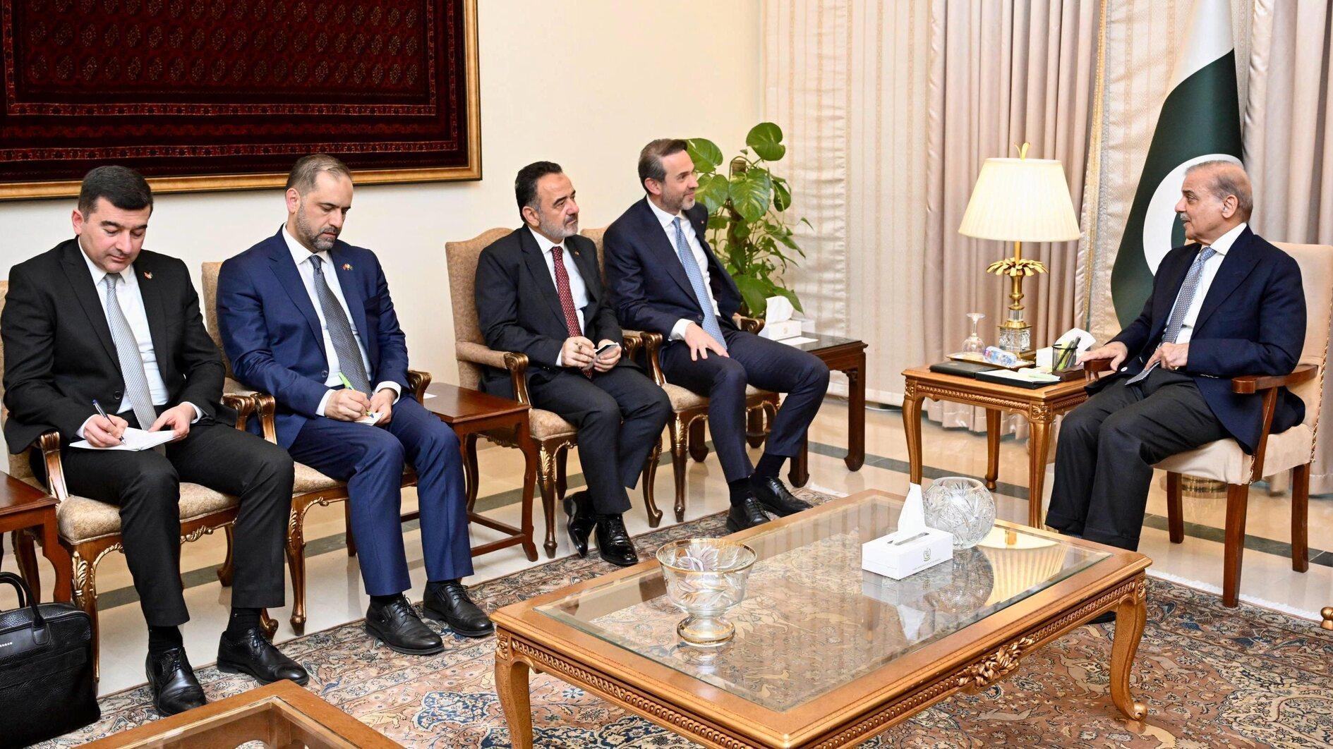 Türkiye, Pakistan sign pact on offshore oil and gas exploration