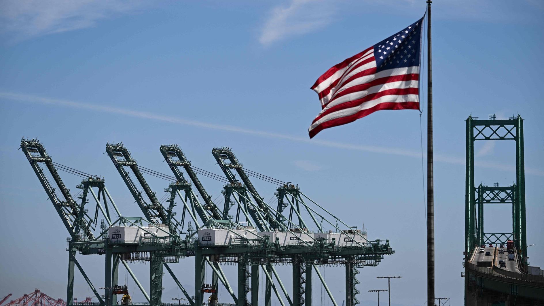 Trump defends policy after China hits US with 125 percent tariffs