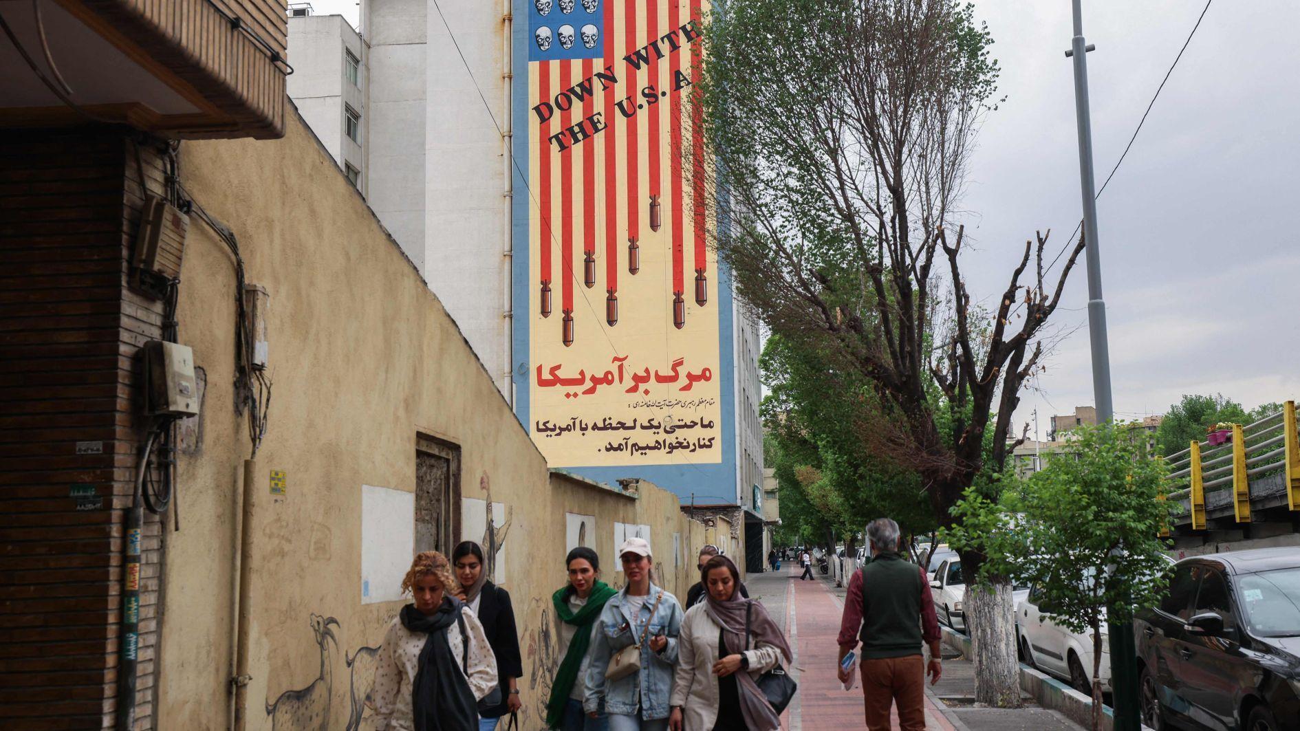 Iran says talks with US to focus solely on nuclear issue, lifting sanctions