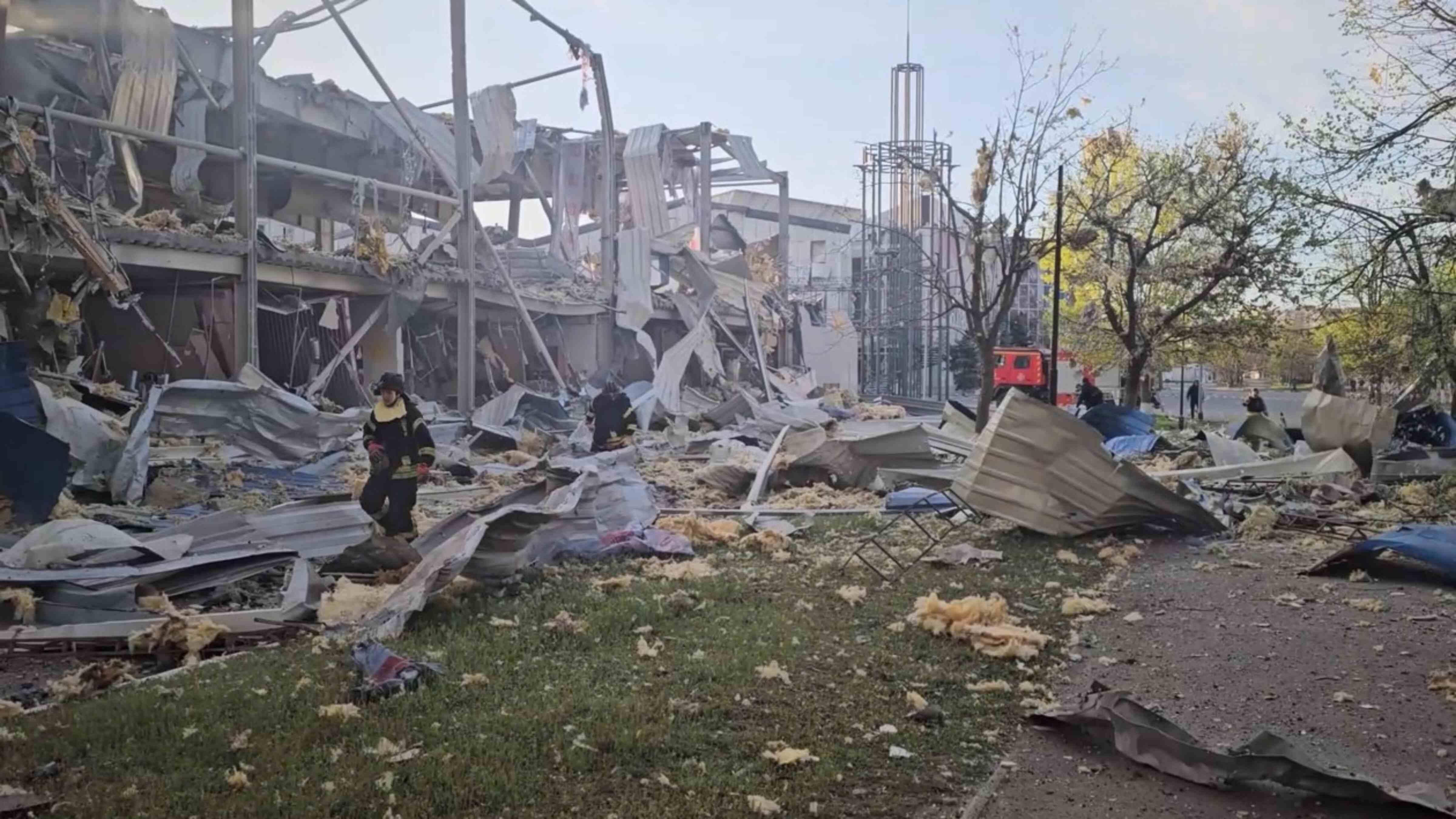 One dead, nine wounded in Russian strikes on Ukraines Kherson