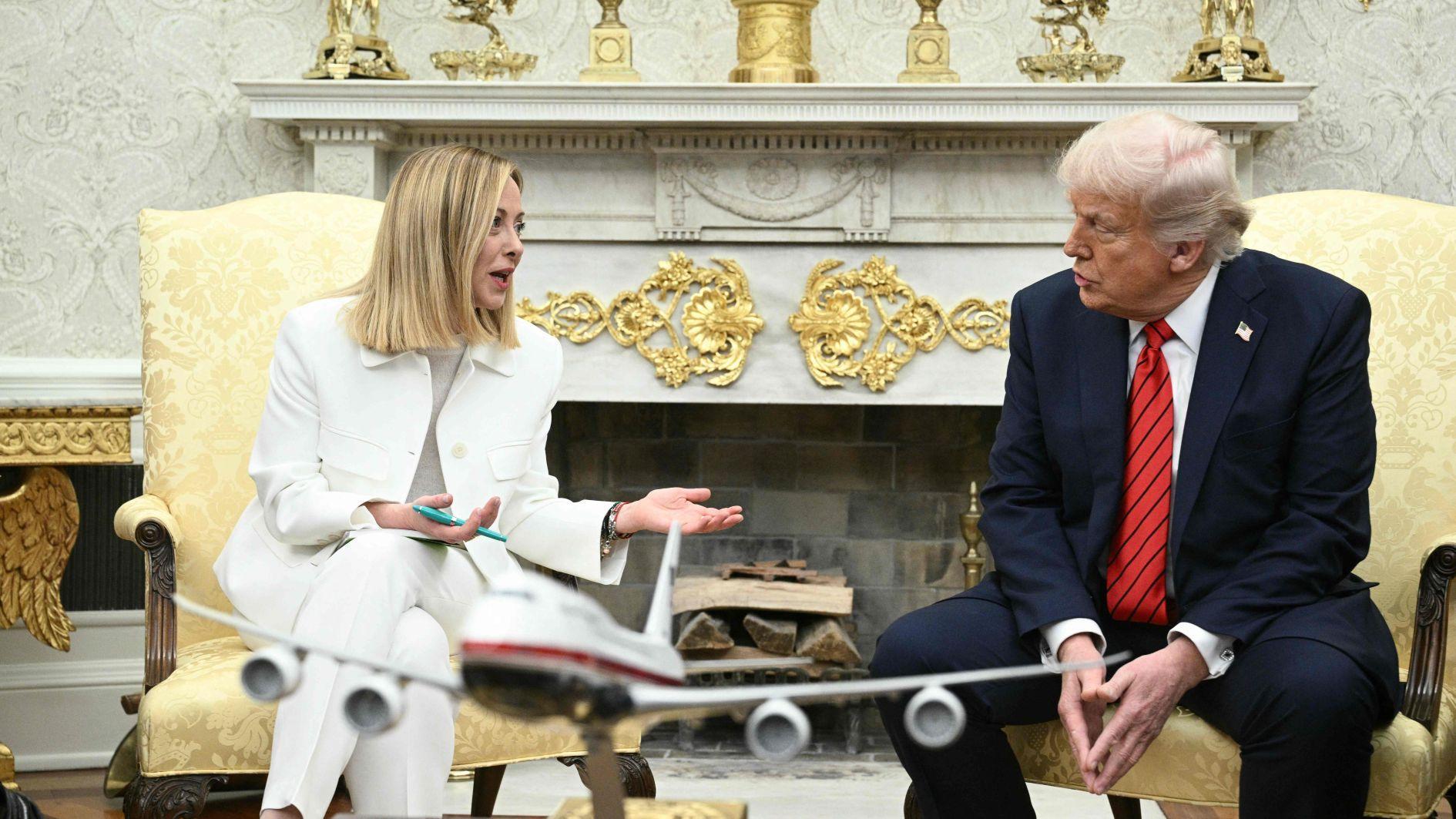 Trump talks up EU tariff deal as Italys Meloni visits