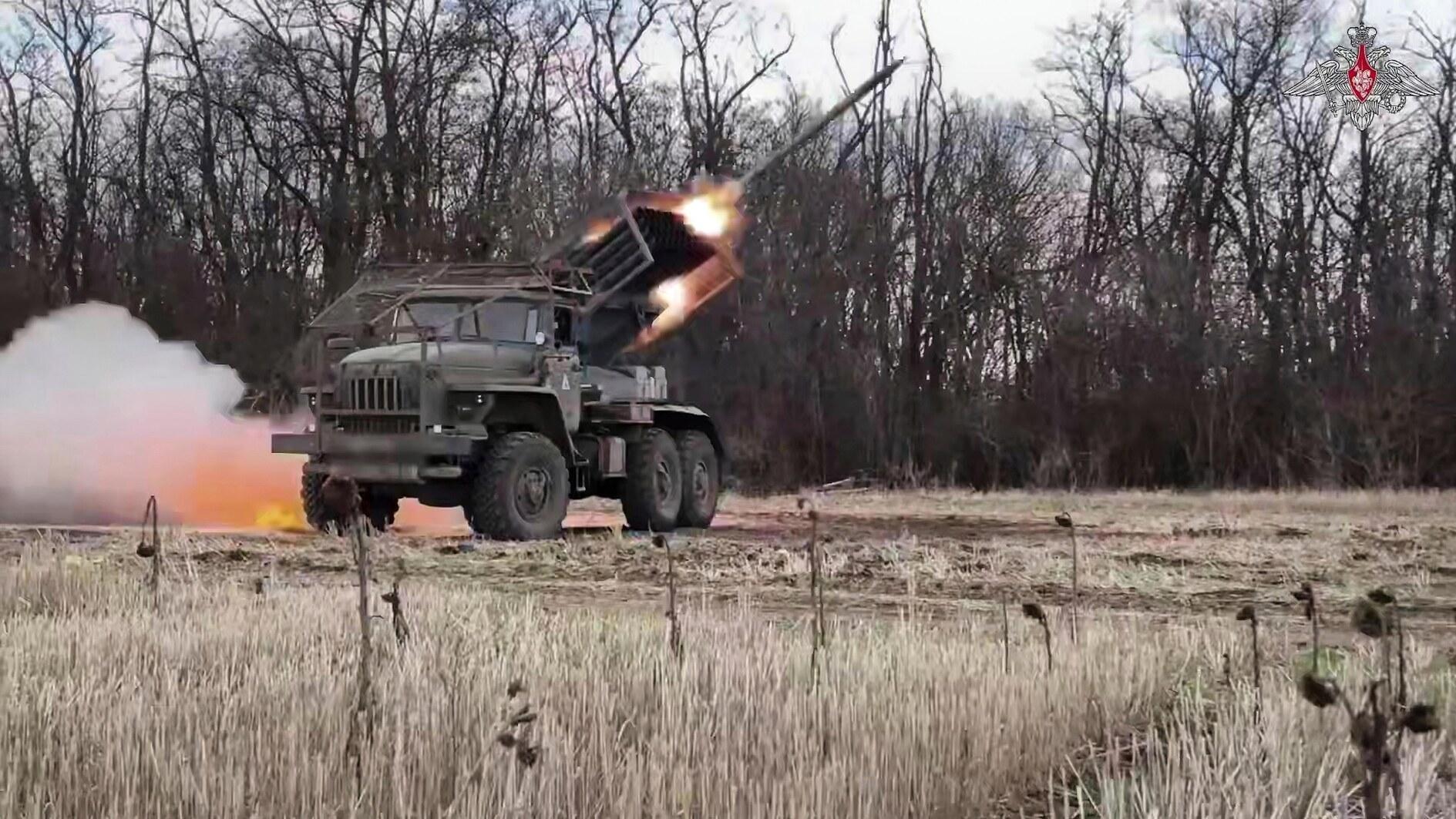 Russia rains missiles on Ukraine as US mulls ending truce efforts