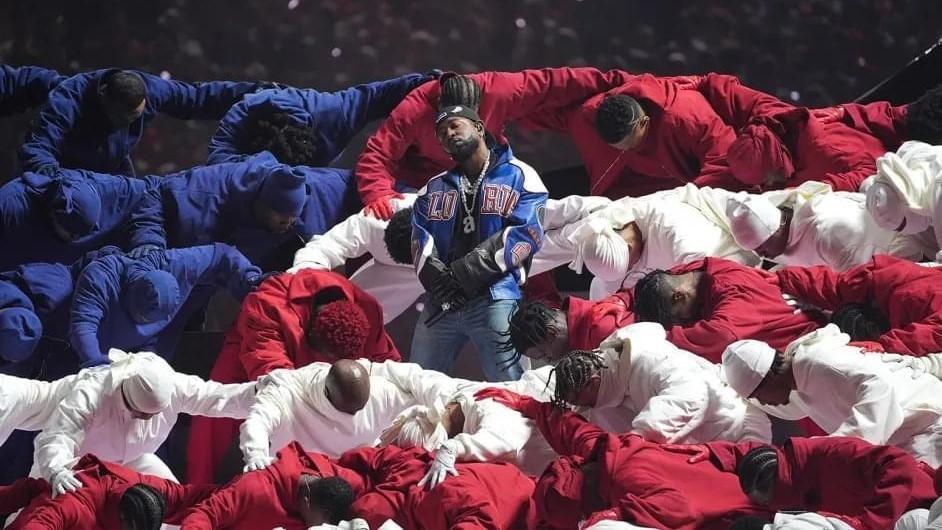 Drake adds Kendrick Lamars Super Bowl performance to defamation lawsuit