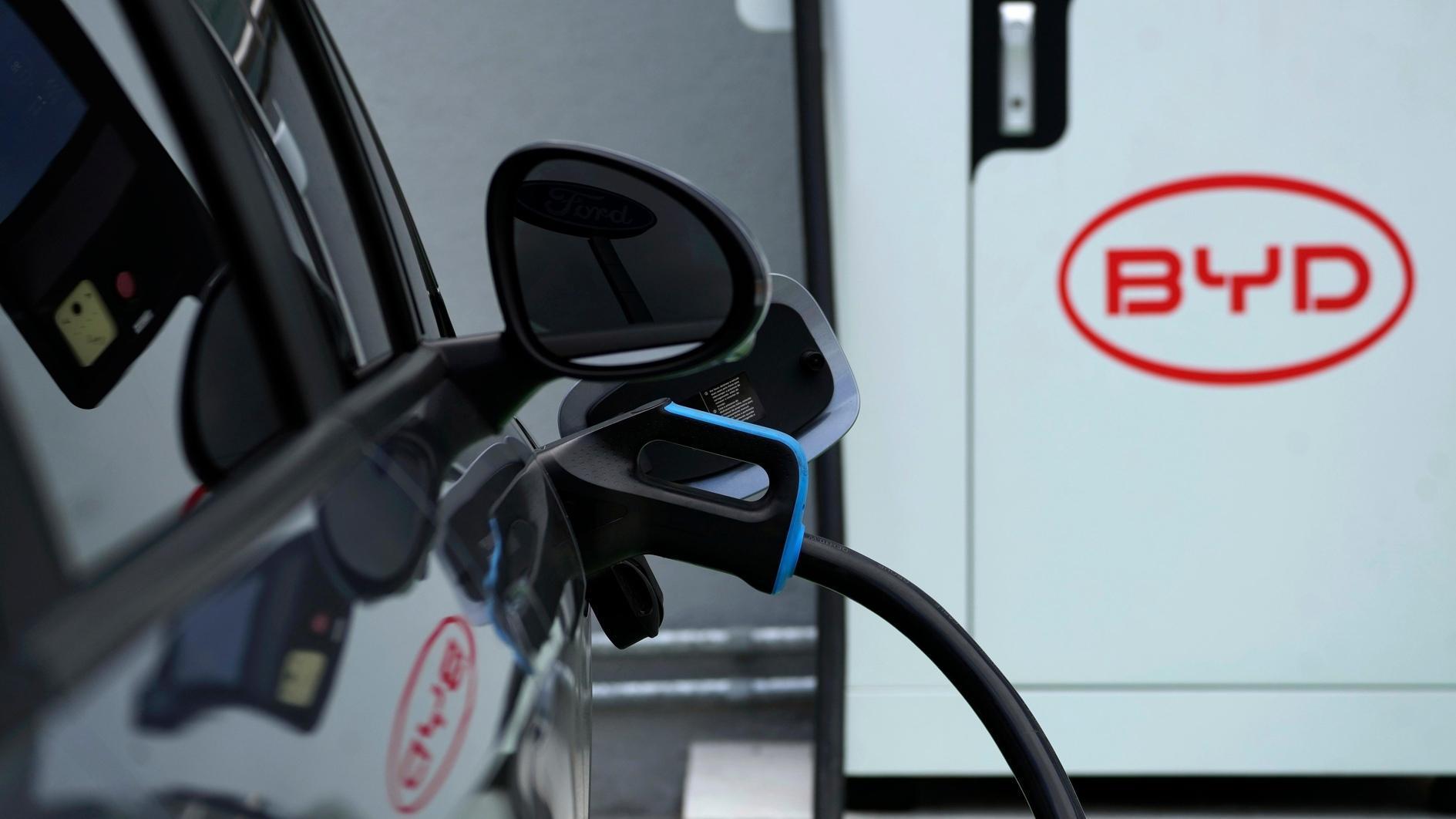 Aramco and BYD unveil car technology alliance