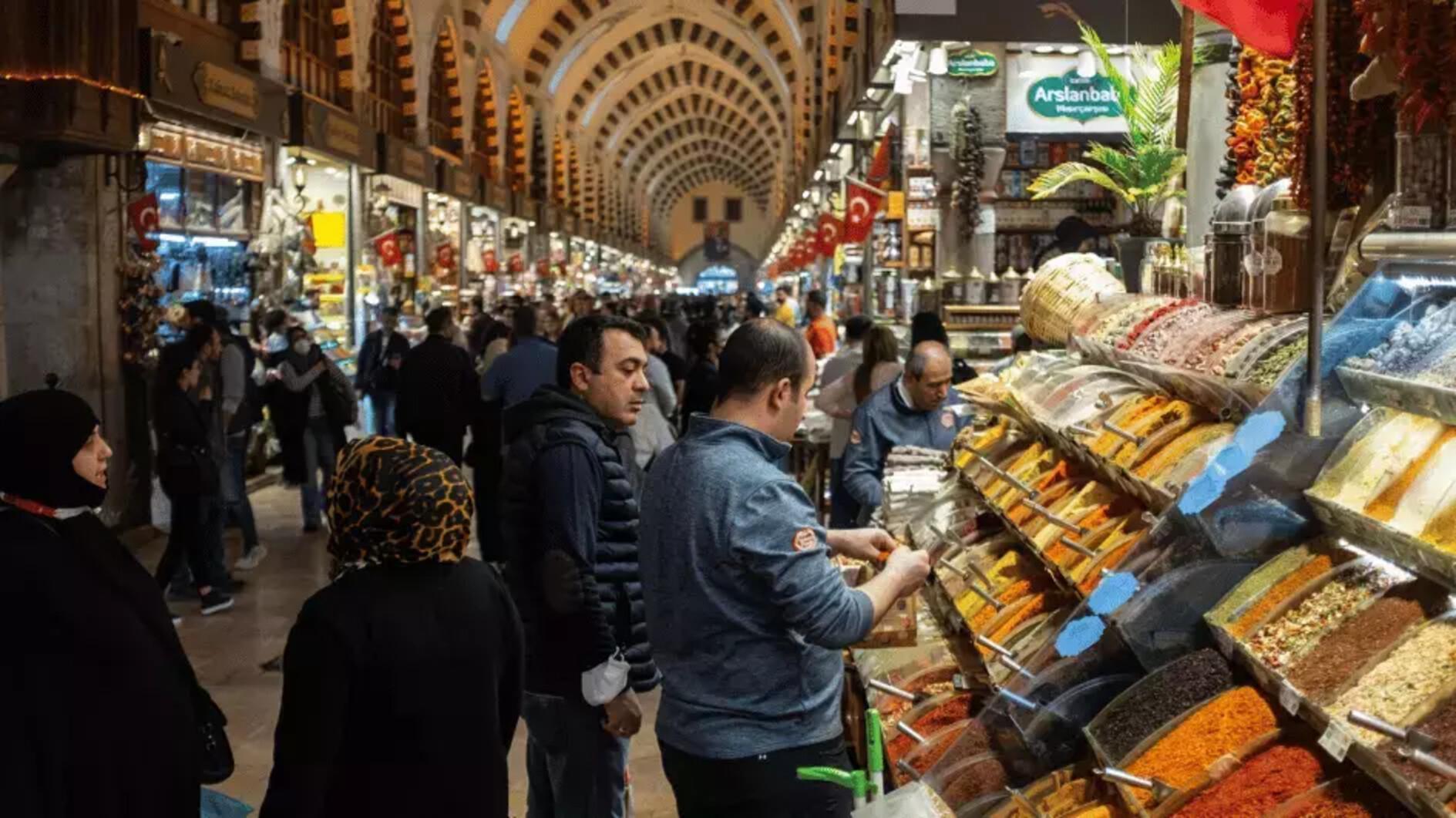 Turkish consumer confidence deteriorates in April: Data