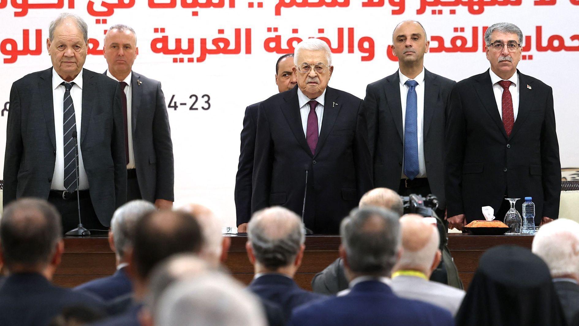 Palestinian president appoints aide as potential successor