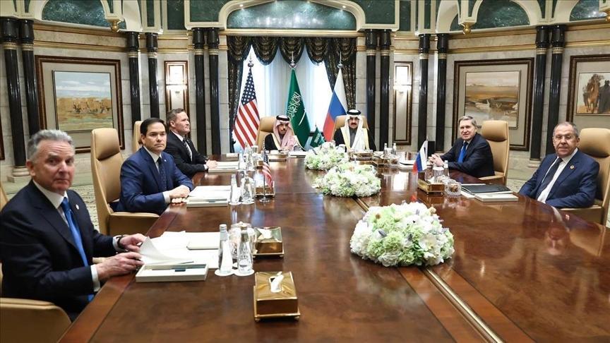 Top Russian, US diplomats announce progress in Ukrainian settlement