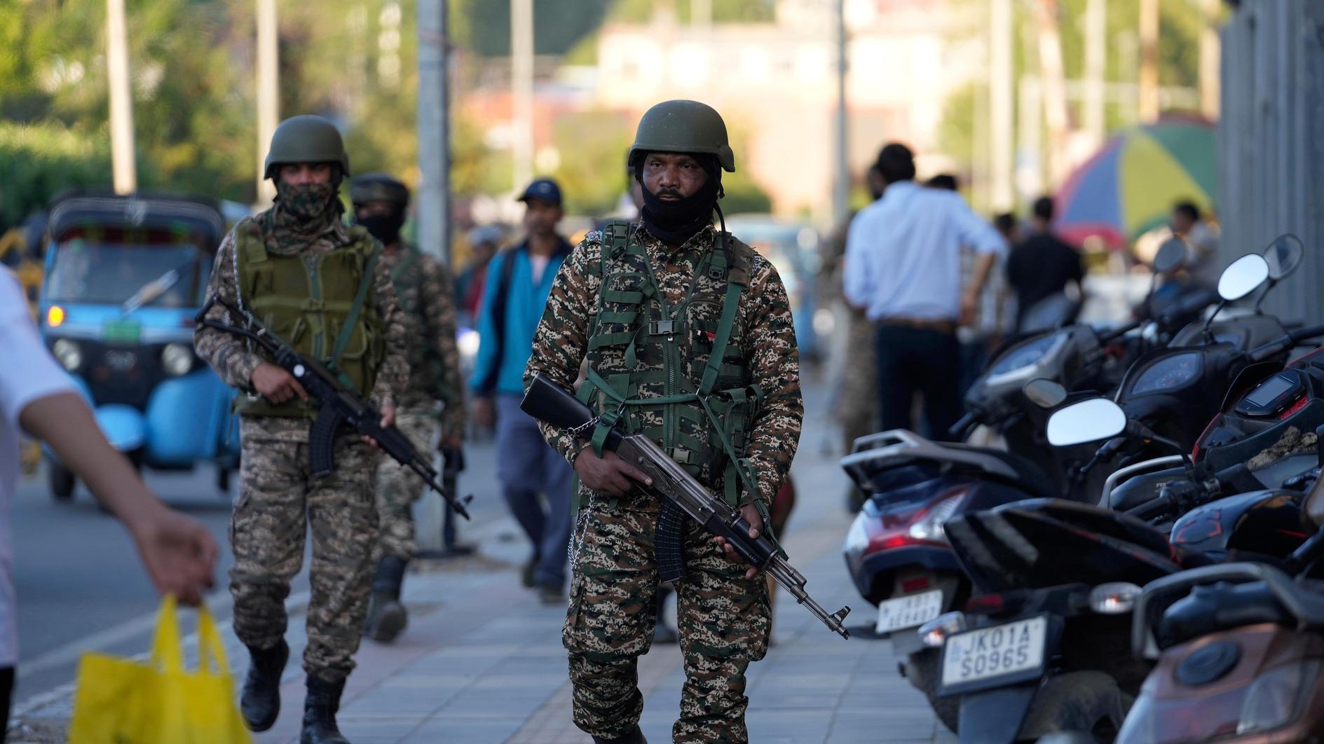 Pakistan says India planning strike as tensions soar over Kashmir attack