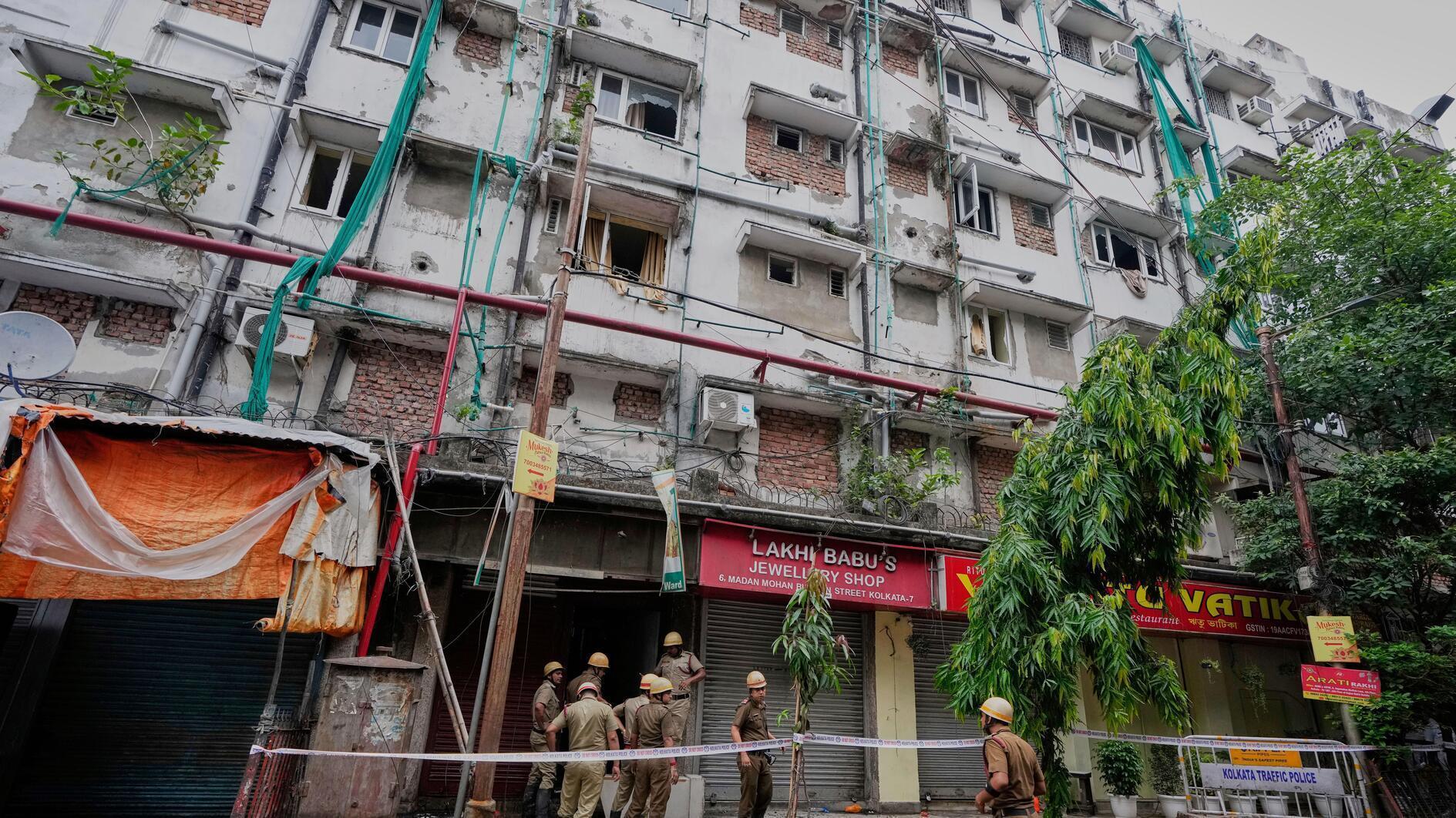 Indian hotel fires kills 15