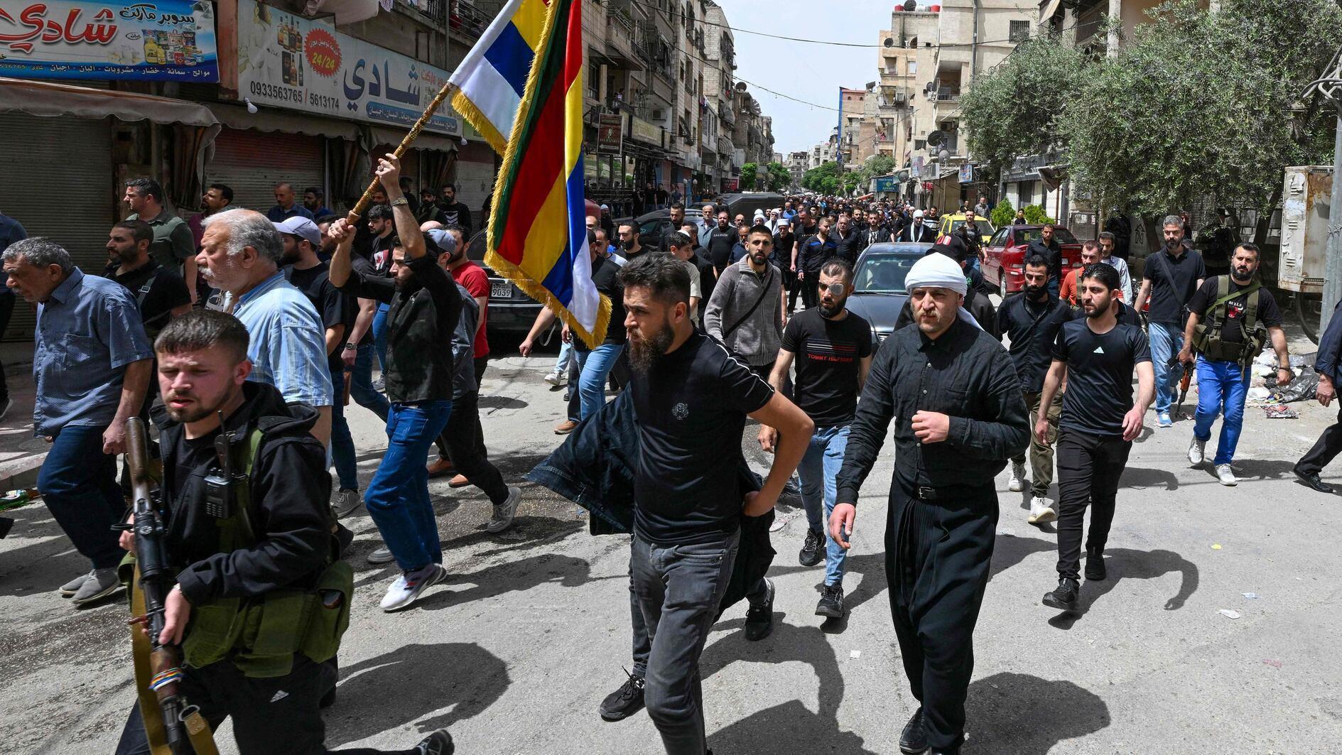 Israel strikes Syria extremist group threatening Druze