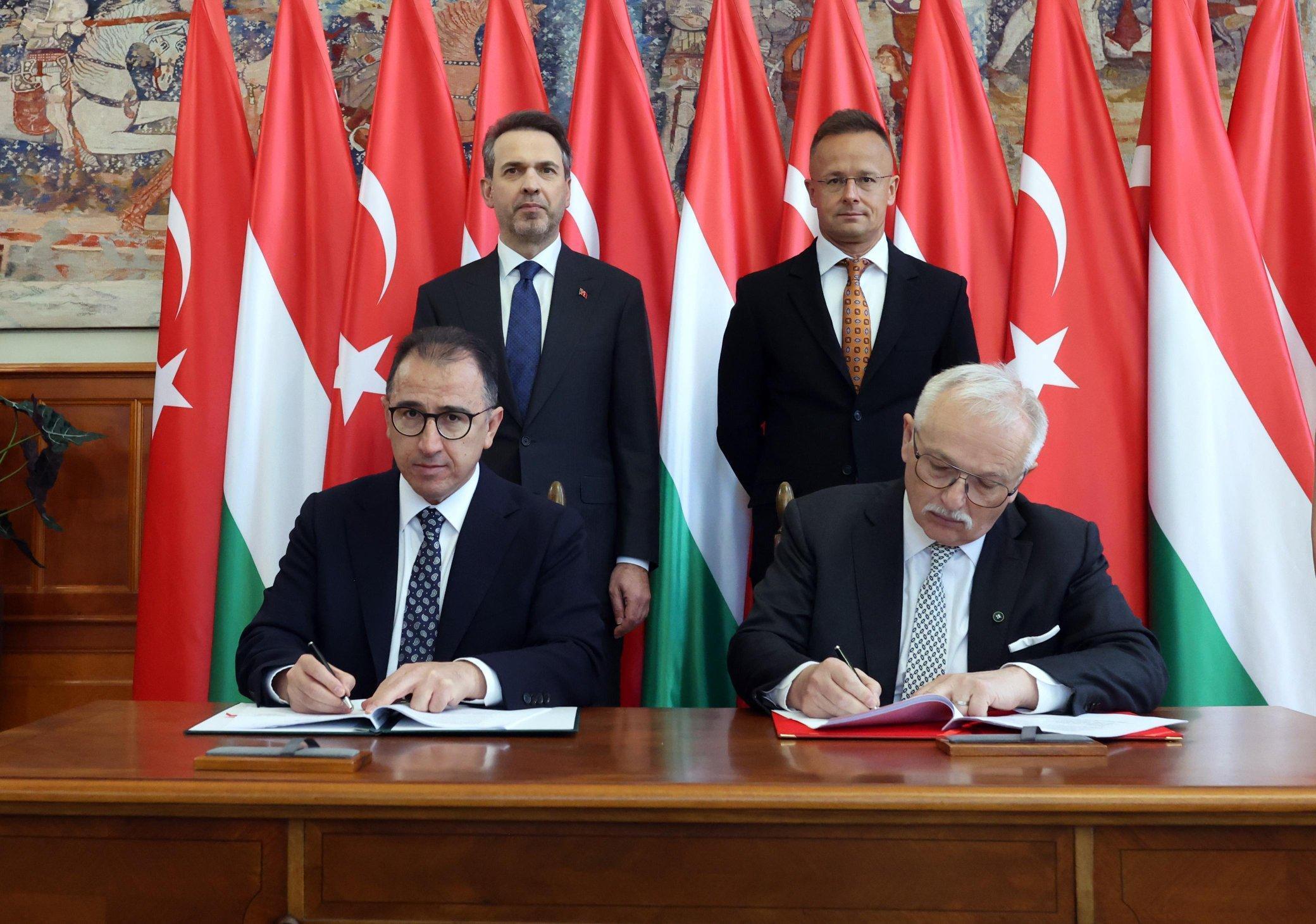 TPAO to explore natural gas and oil at two sites in Hungary