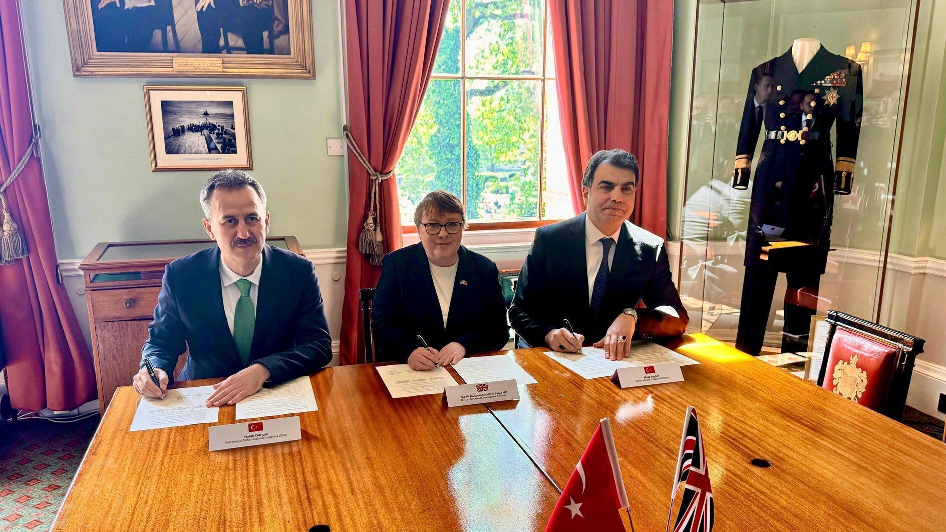 Türkiye inks defense industry specification deal with UK