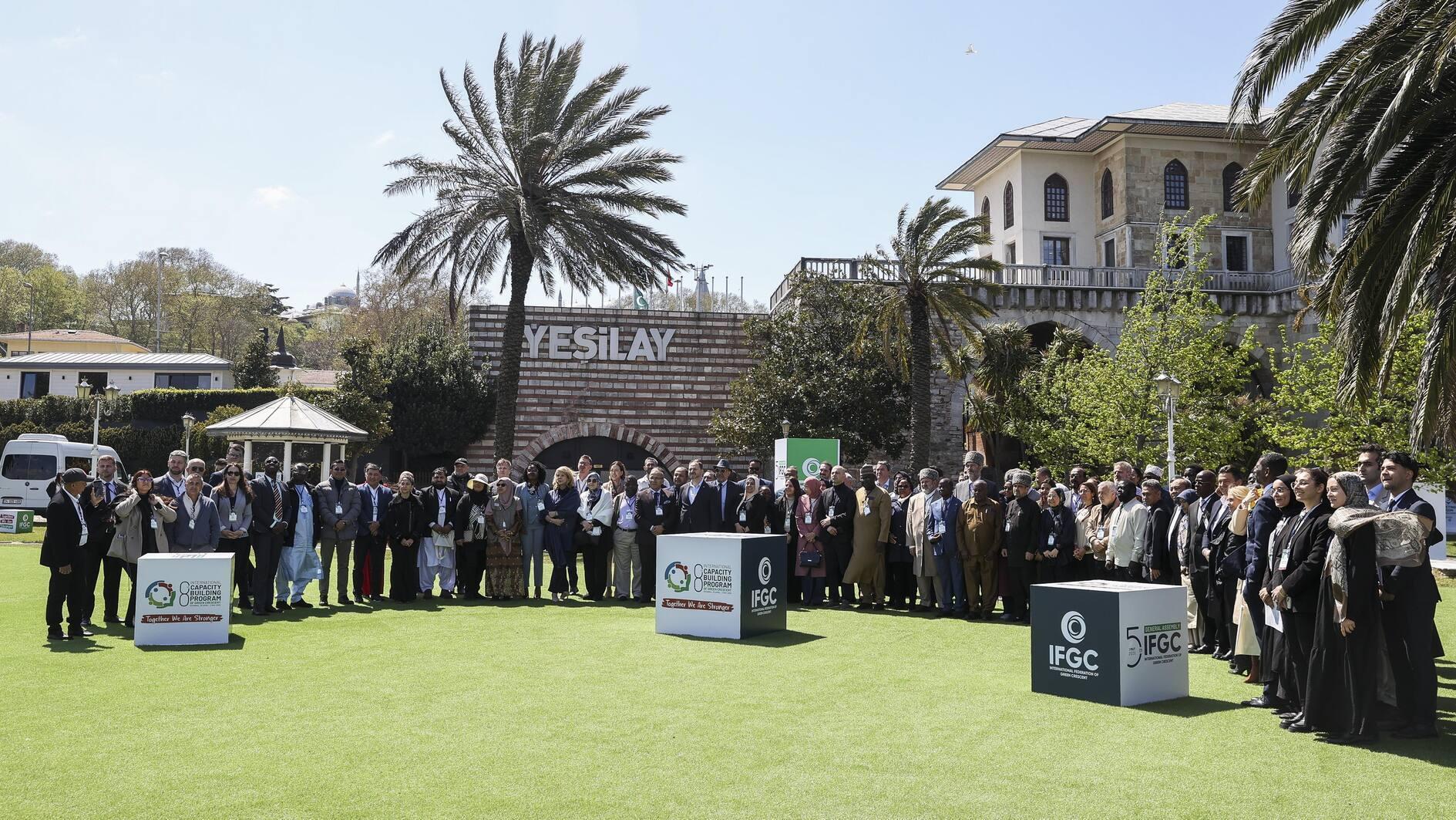 Turkish Green Crescent hosts int’l event to tackle addiction
