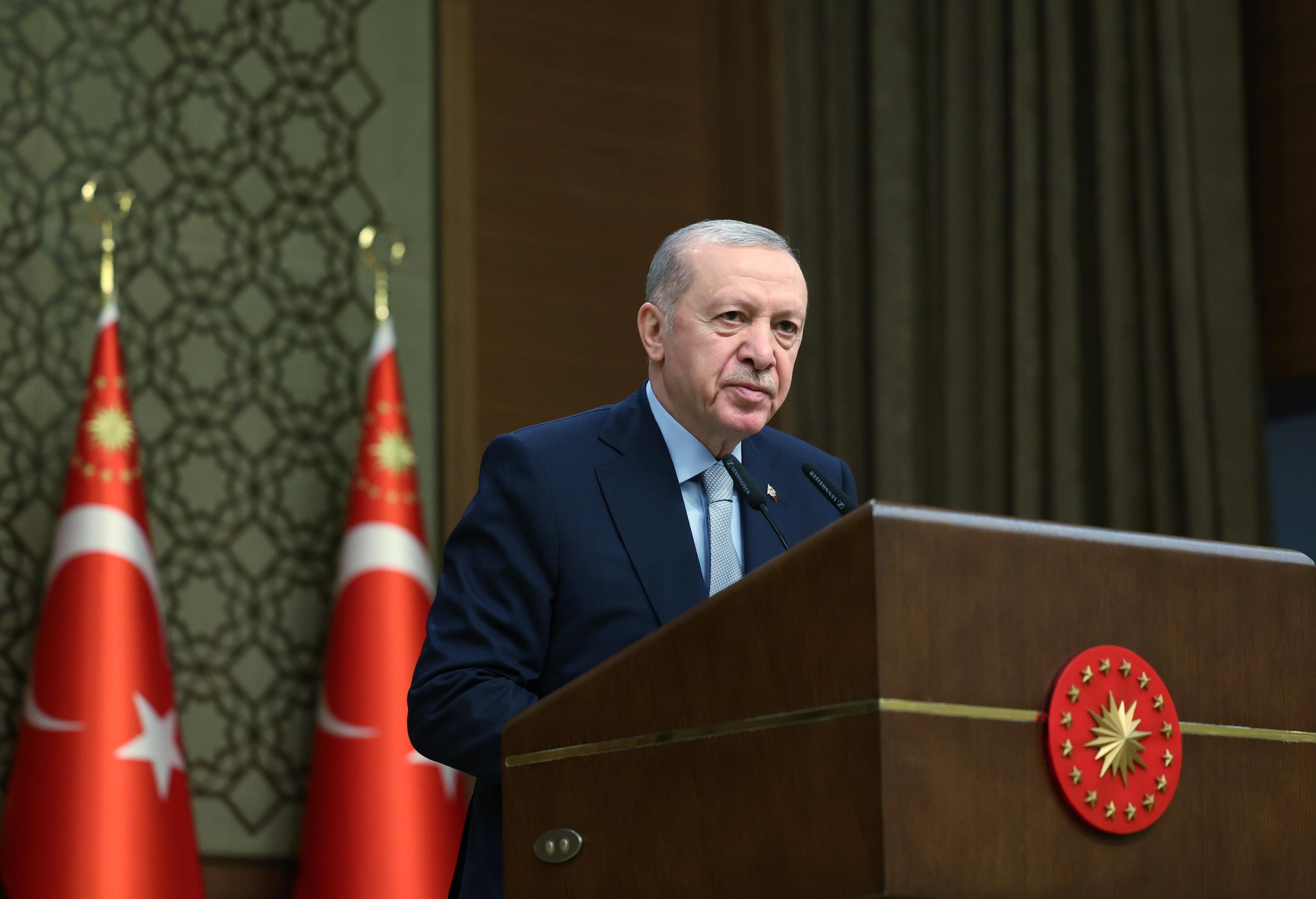 Erdoğan warns against abuse of press freedom