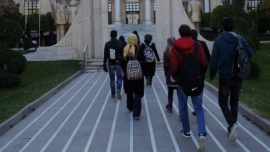 Türkiye’s international student population projected to hit 500,000 by 2028