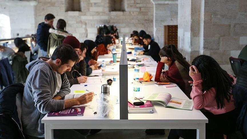 Türkiye ranks among top 10 destinations for international students