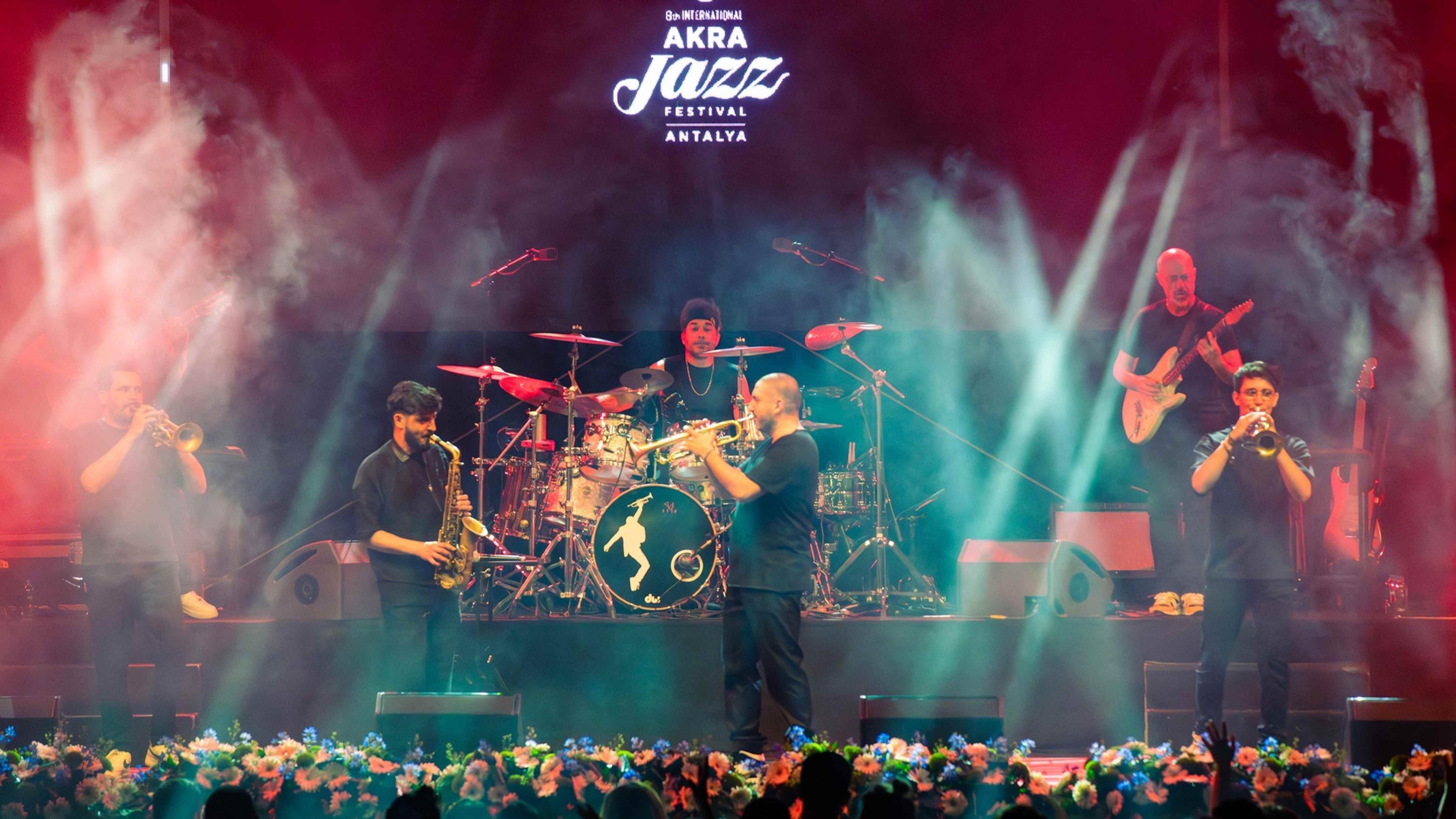 Ibrahim Maalouf opens Antalya Akra Jazz Festival with Levantine flare