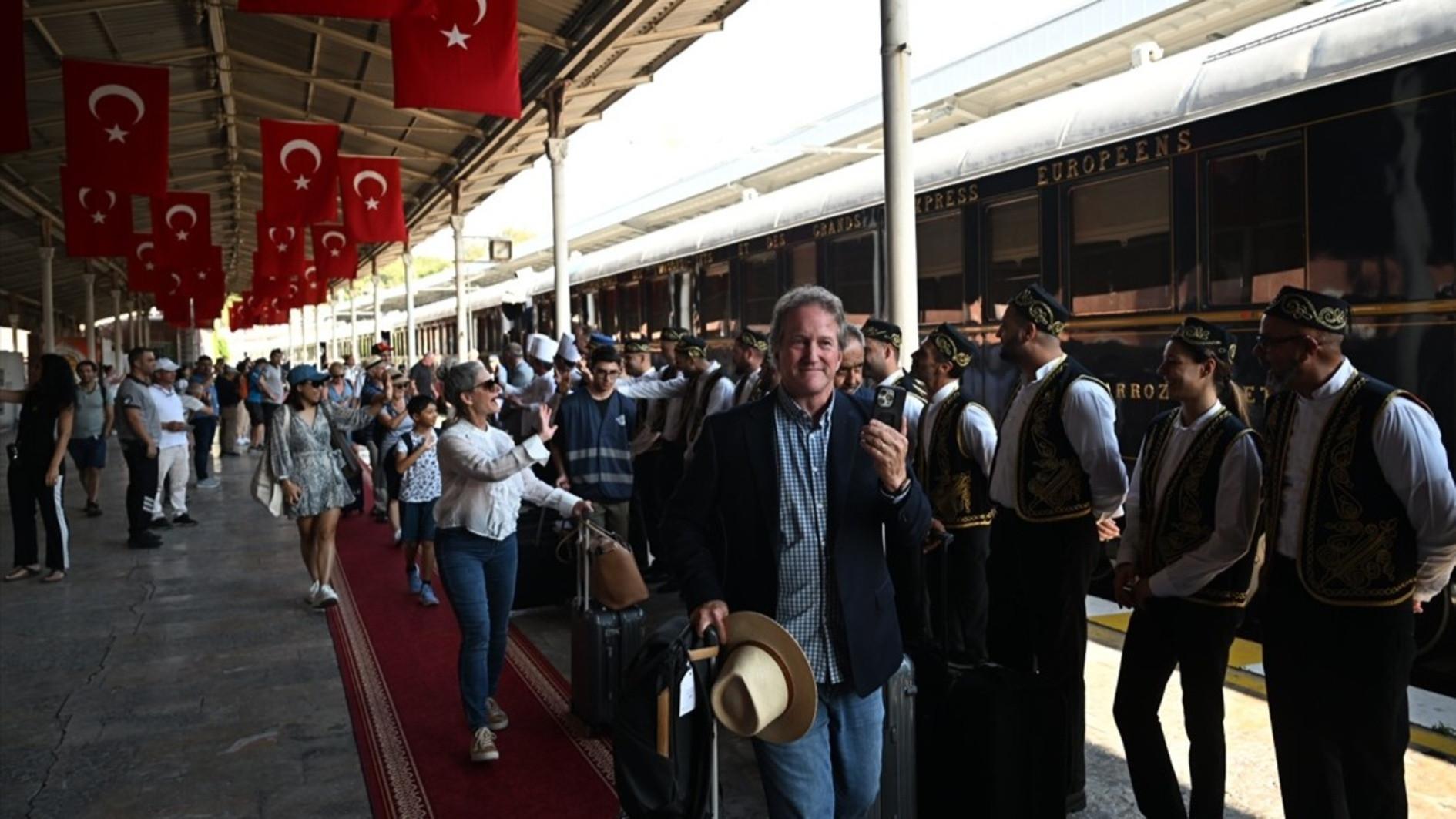 European tourist trains turn their routes to Istanbul