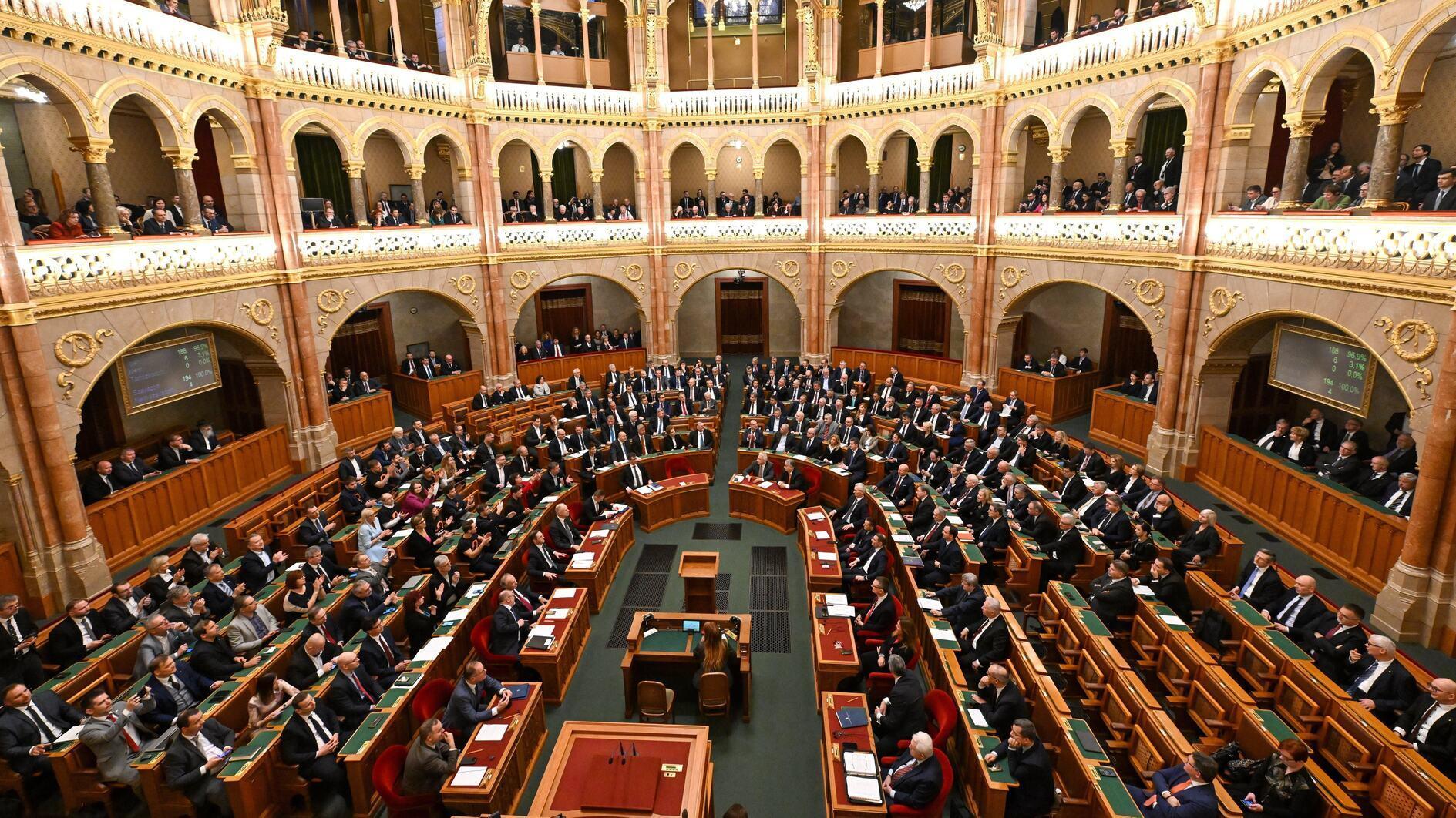 Hungarian parliament approves leaving ICC