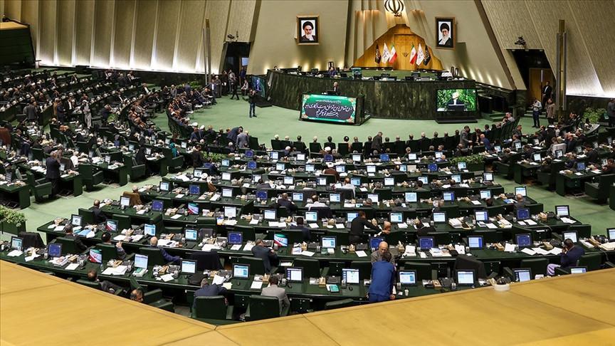 Iran lawmakers ratify partnership treaty with Russia