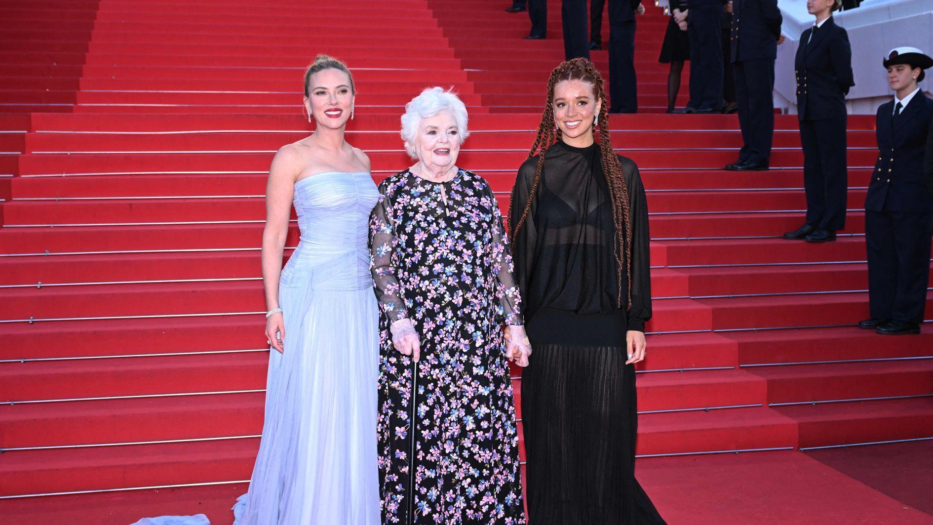 Scarlett, Stewart make their directorial debuts at Cannes