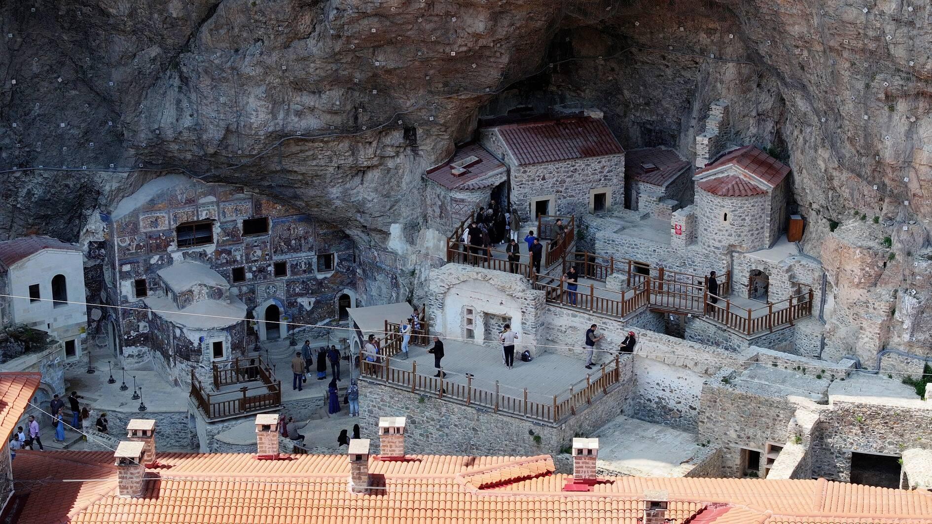 Visitor numbers rise at Sümela Monastery