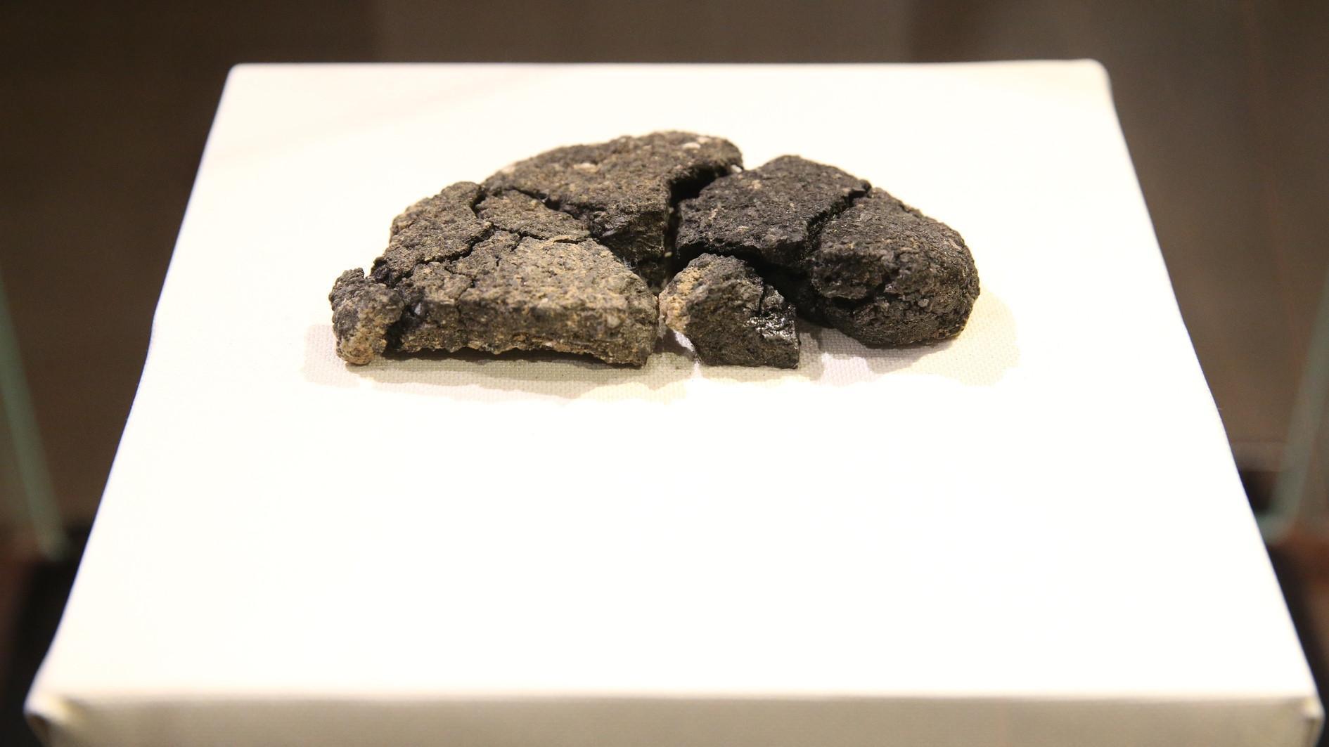 5,000-year-old bread unearthed in Küllüoba goes on display