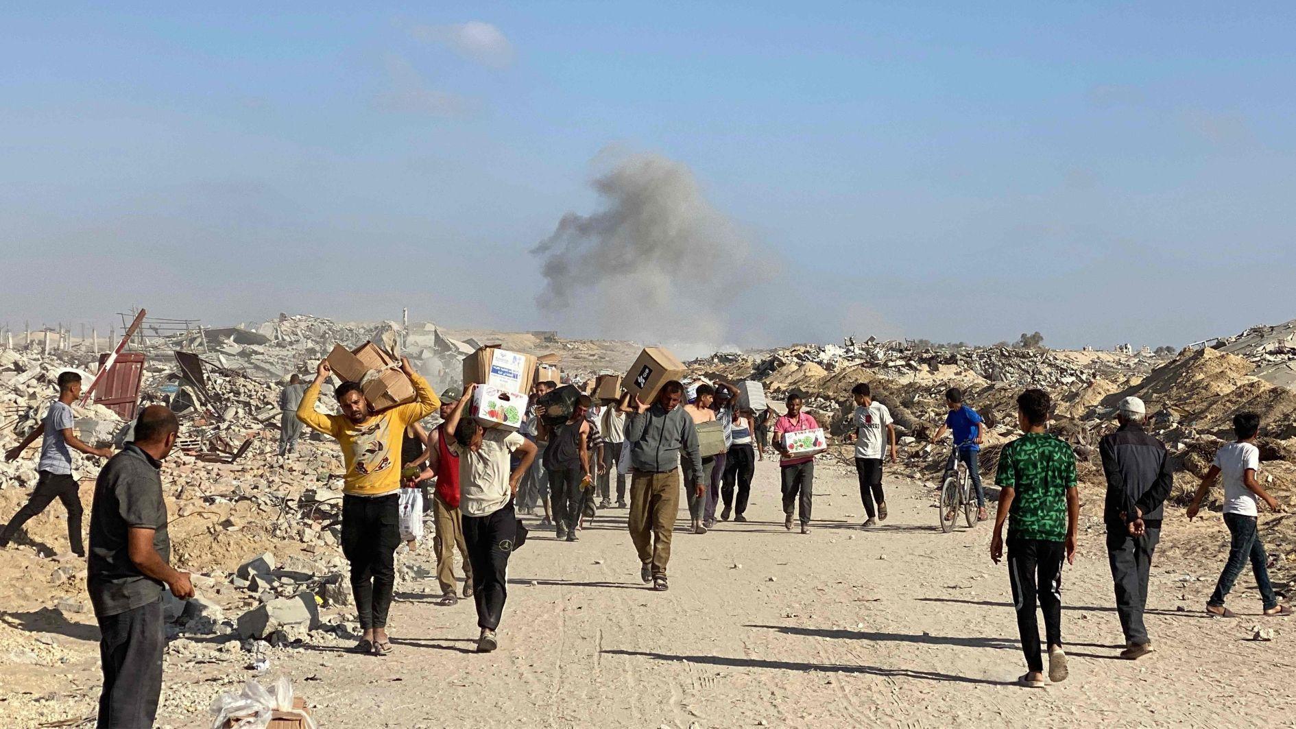 Israeli forces kill 3, wound dozens at Gaza aid distribution center
