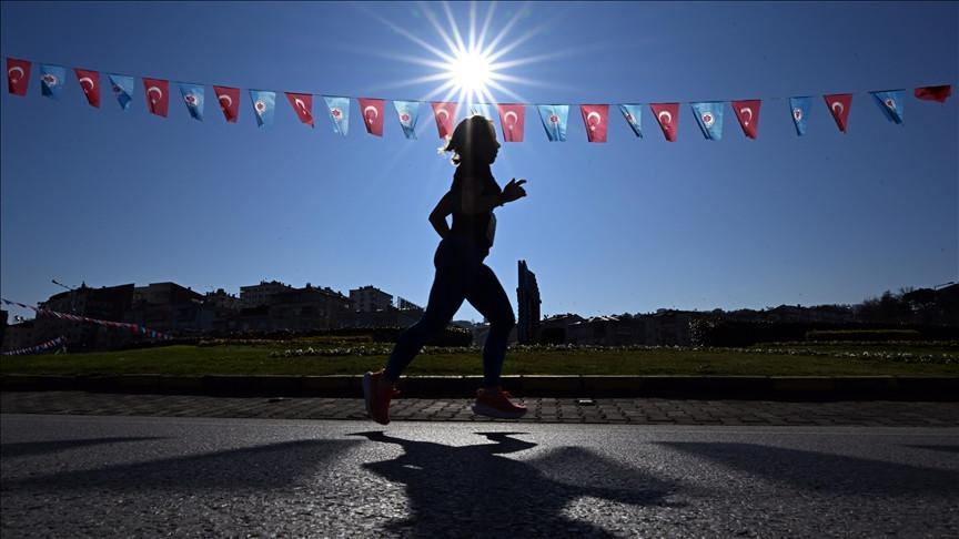 92 pct of Turkish youth do not exercise regularly, report finds