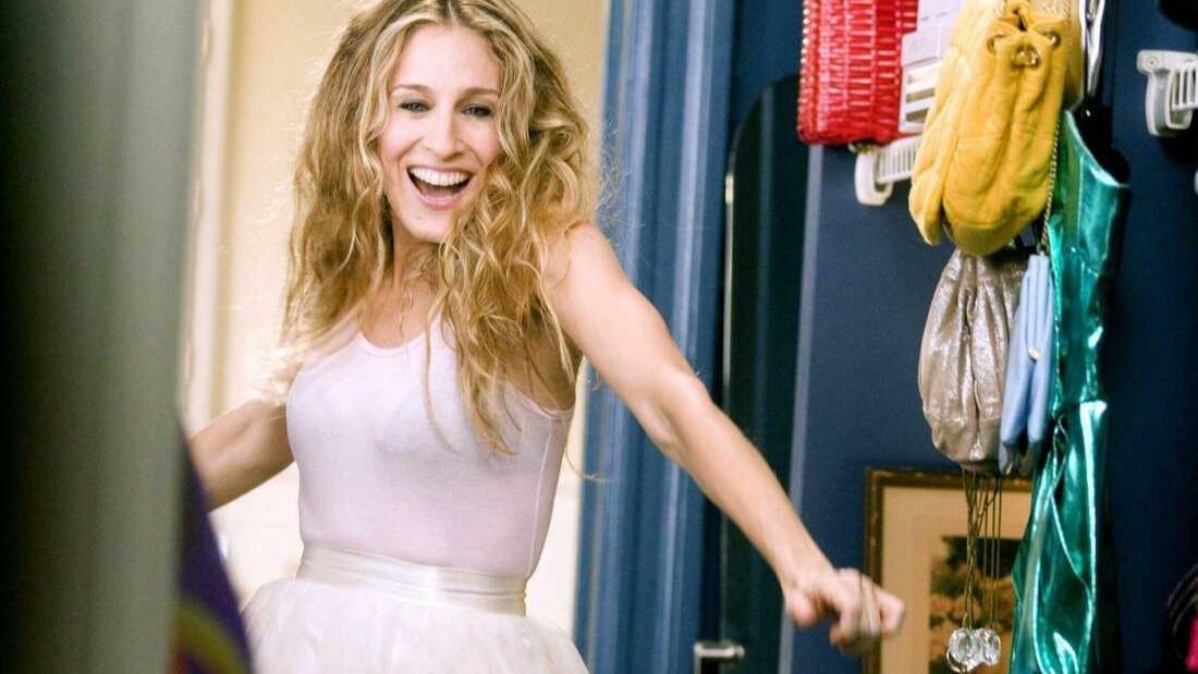Sarah Jessica Parker says she doesn’t watch herself