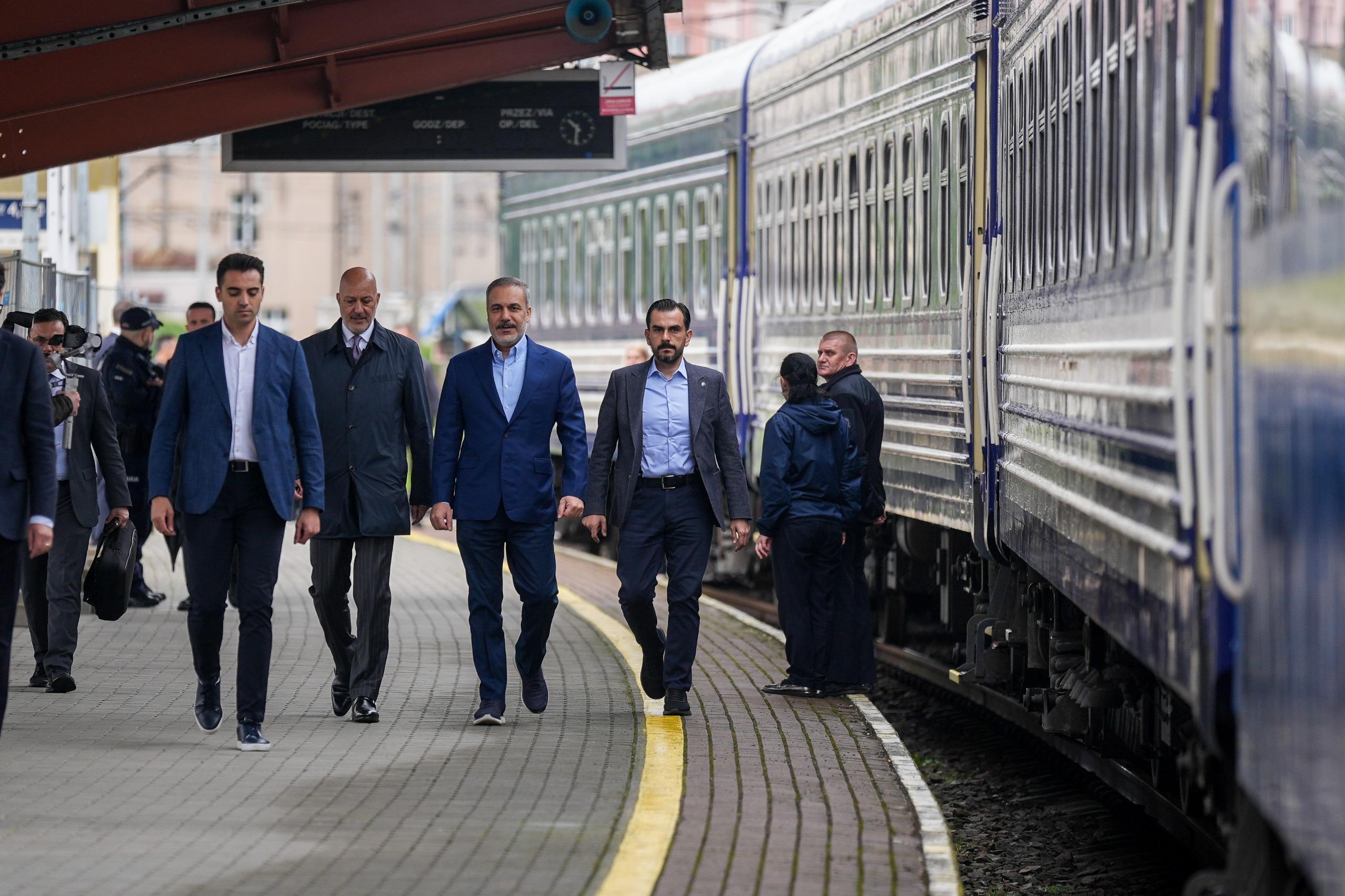Fidan pushes for long-term ceasefire in Ukraine