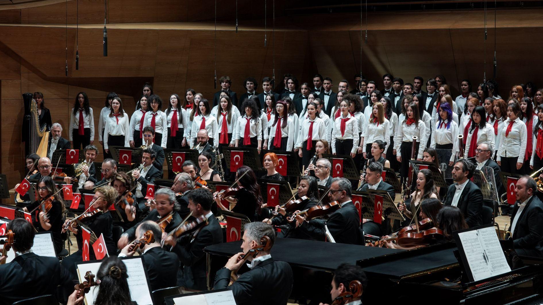 Presidential Symphony Orchestra wraps up season