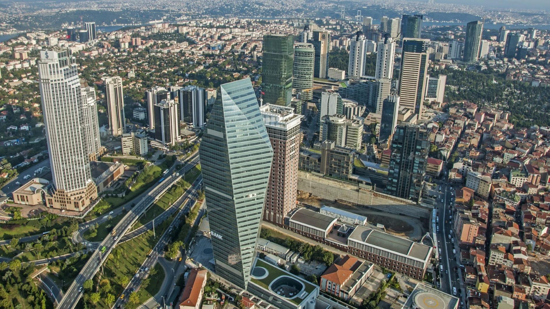Top 10 banks’ Q1 net income up 27 percent to 157 billion liras