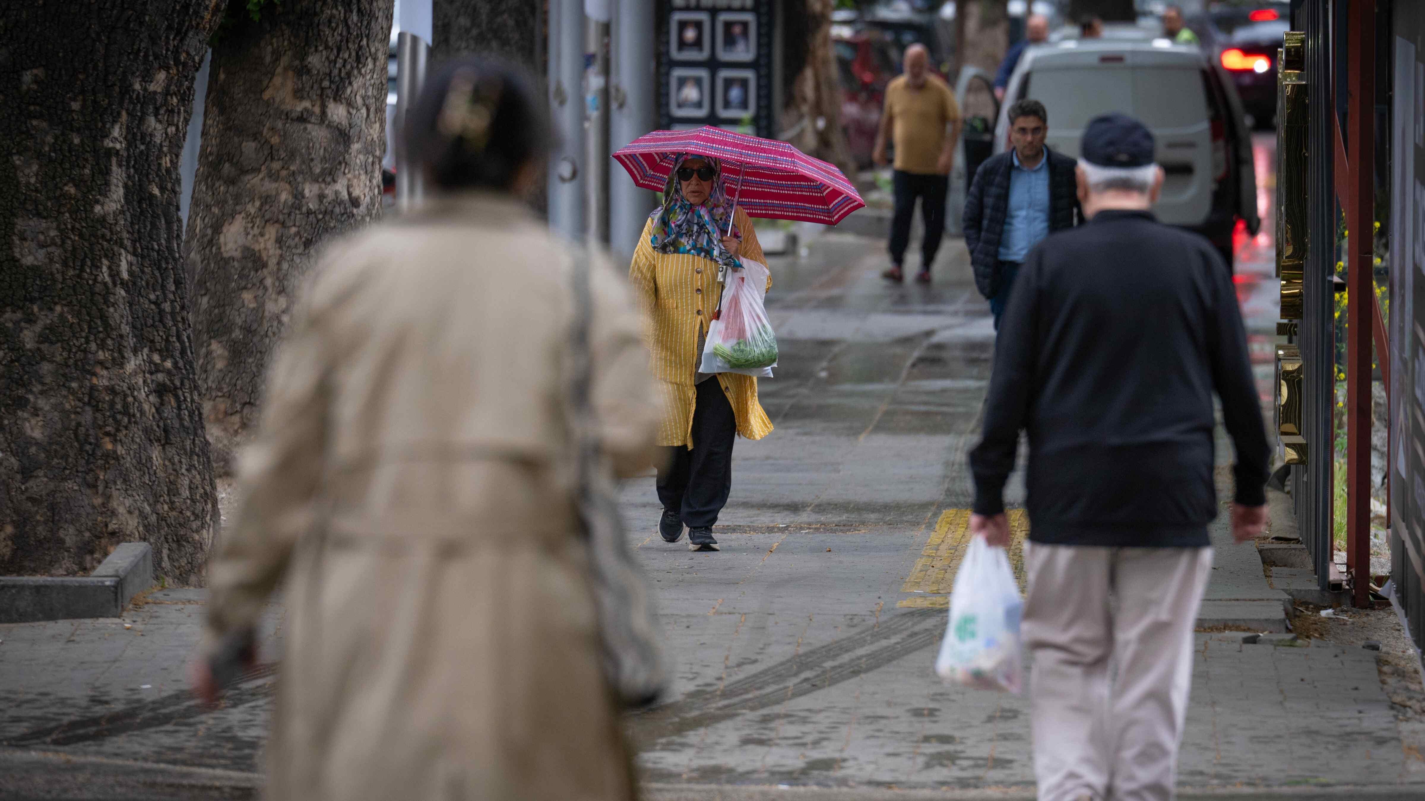 Rain showers to ease nationwide ahead of Eid holiday